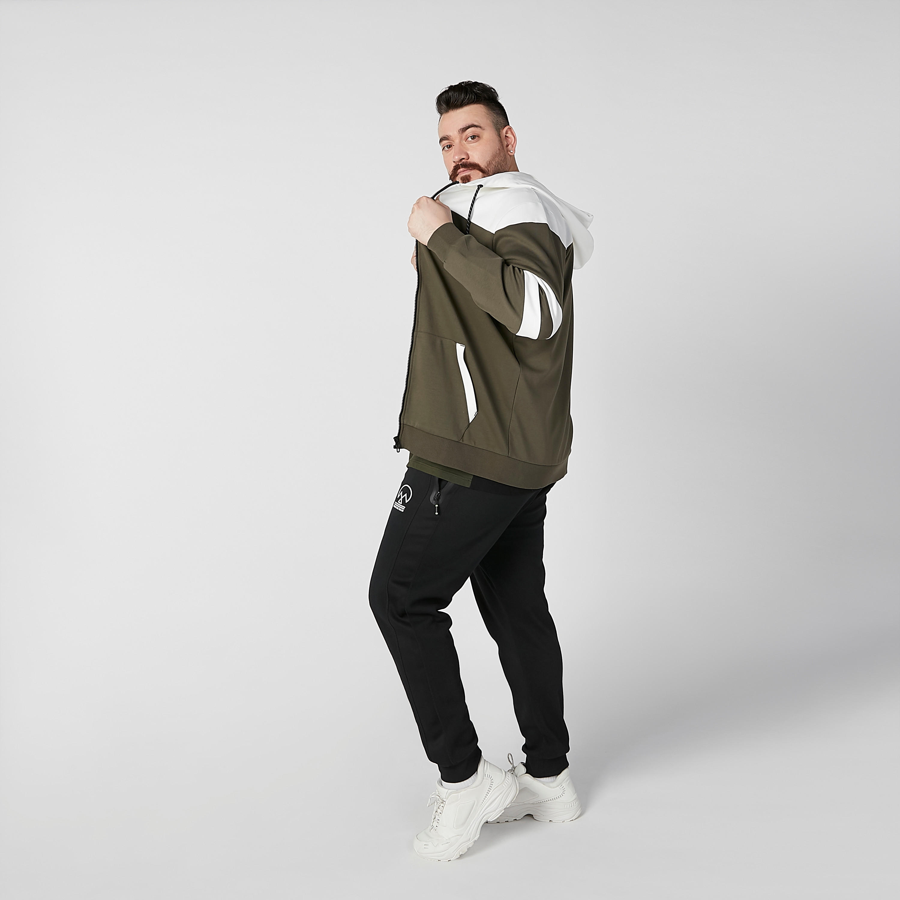 Colour Block Sweatshirt with Hood and Slant Pockets-men-winterwear-hoodiesandsweatshirts-image-2