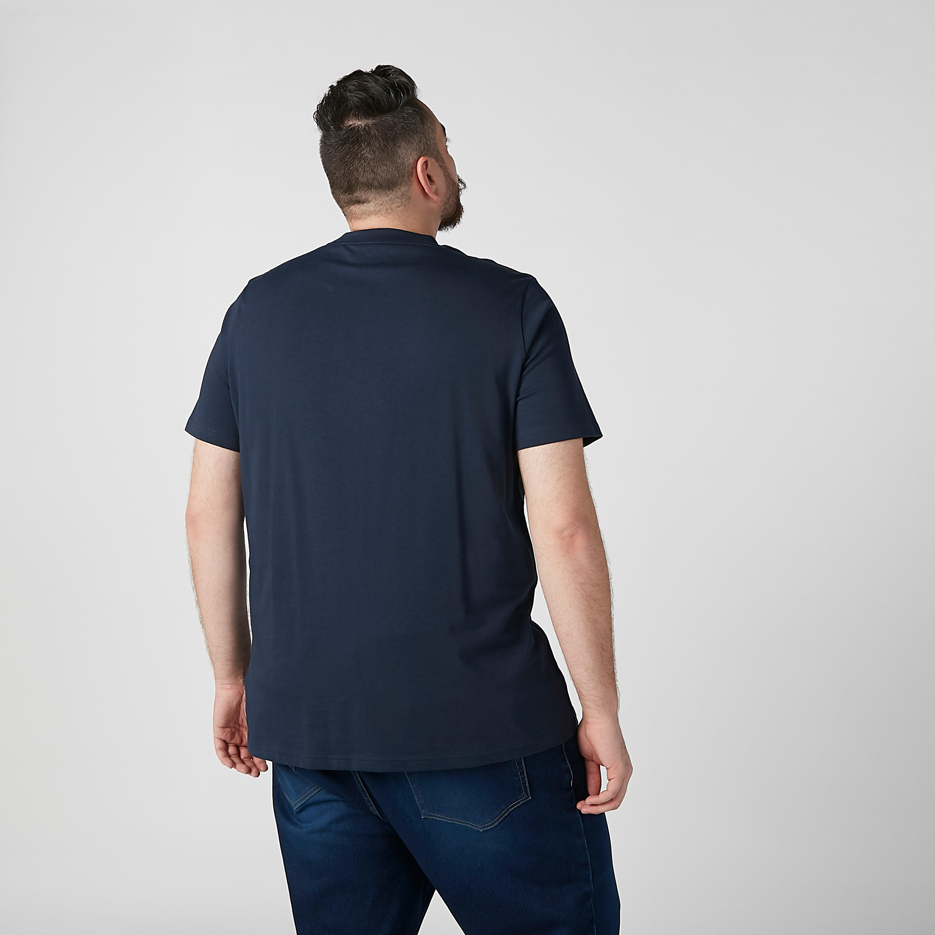 تيشيرت بياقة ضيقة وأكمام قصيرة وطبعات-men-clothing-tshirtsandpolos-tshirts-image-2