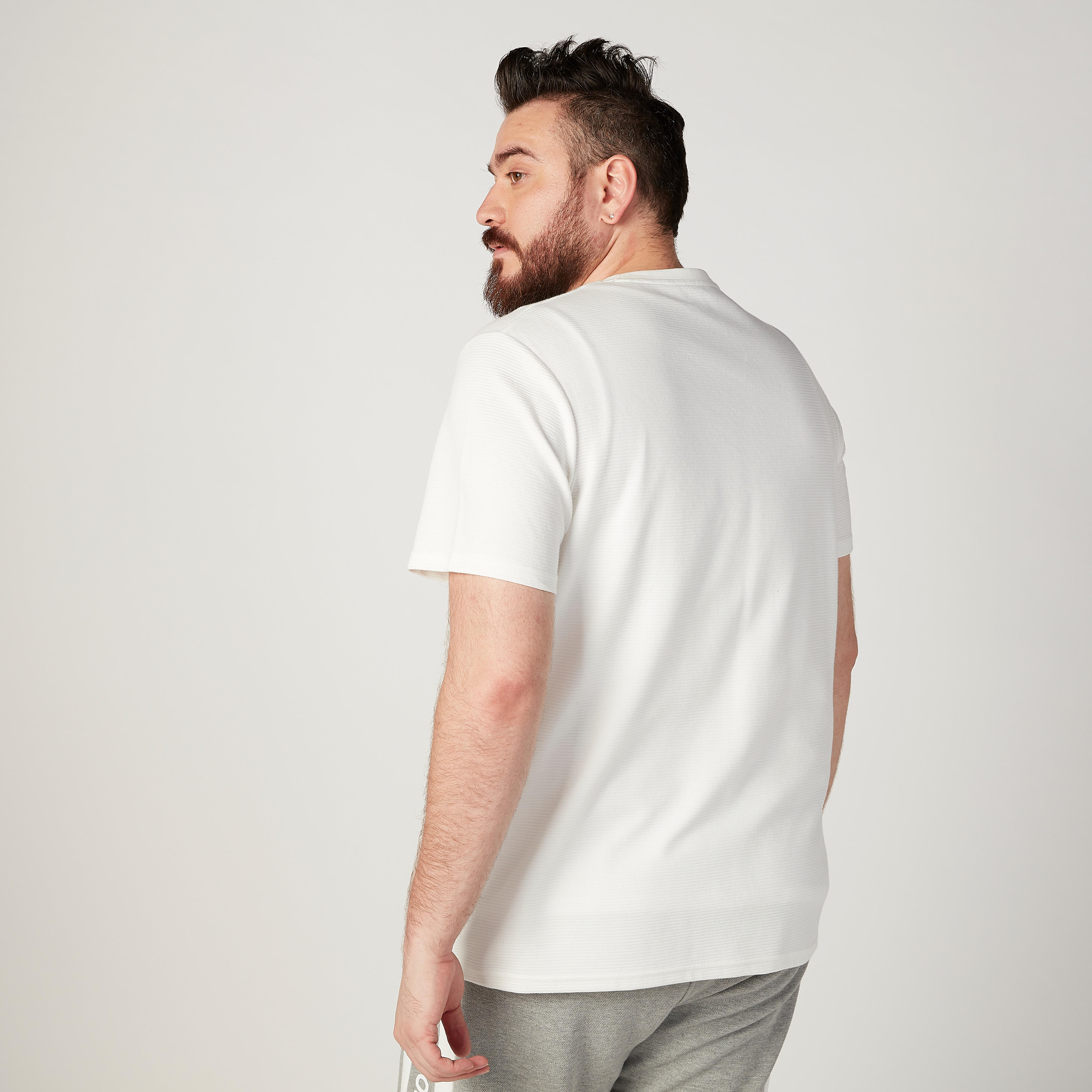 تيشيرت سادة بياقة ضيّقة وأكمام قصيرة-men-clothing-tshirtsandpolos-tshirts-image-1