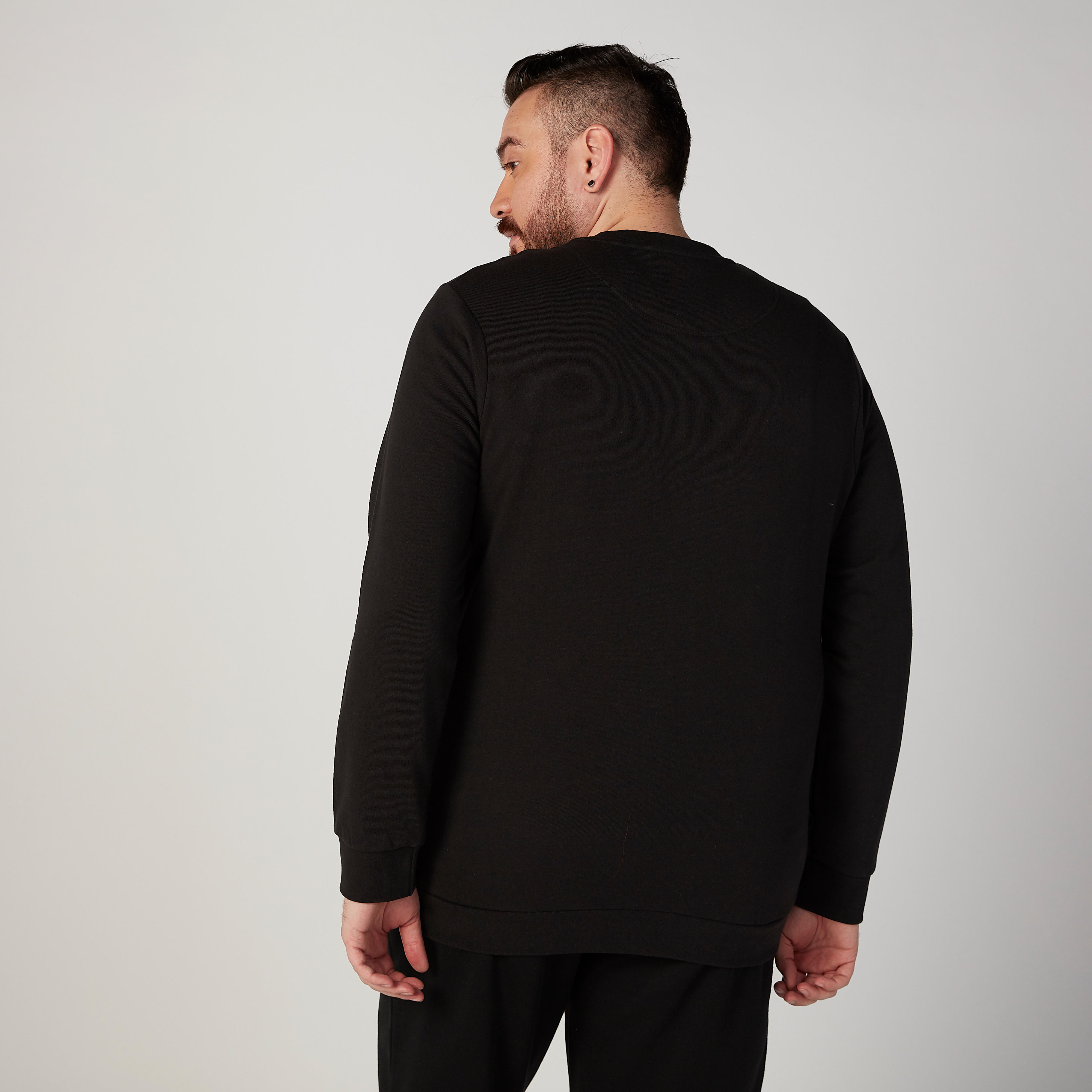 كنزة بياقة ضيّقة وأكمام طويلة وطبعات-men-winterwear-hoodiesandsweatshirts-image-4