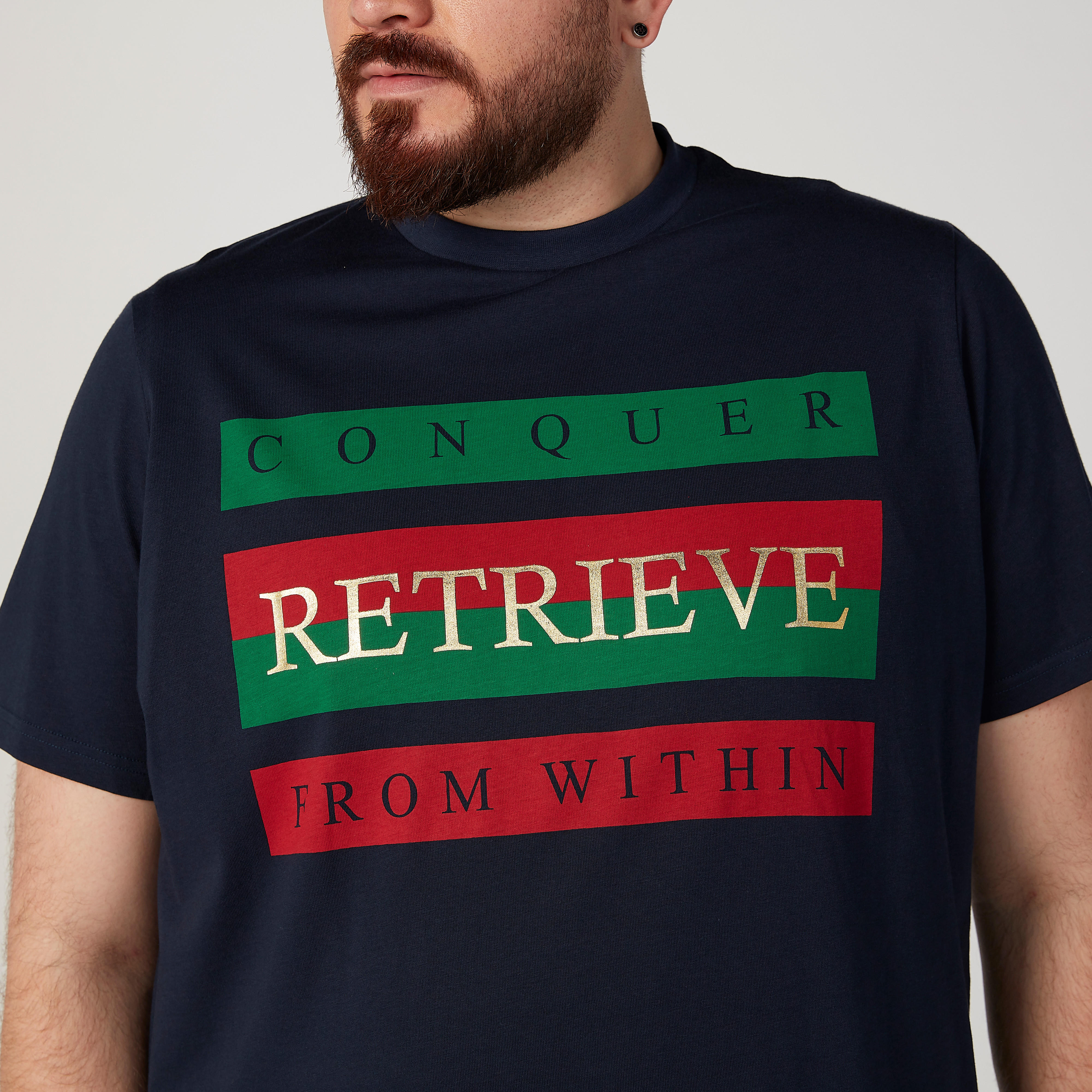 تيشيرت بياقة ضيّقة وأكمام قصيرة وطبعات-men-clothing-tshirtsandpolos-tshirts-image-3