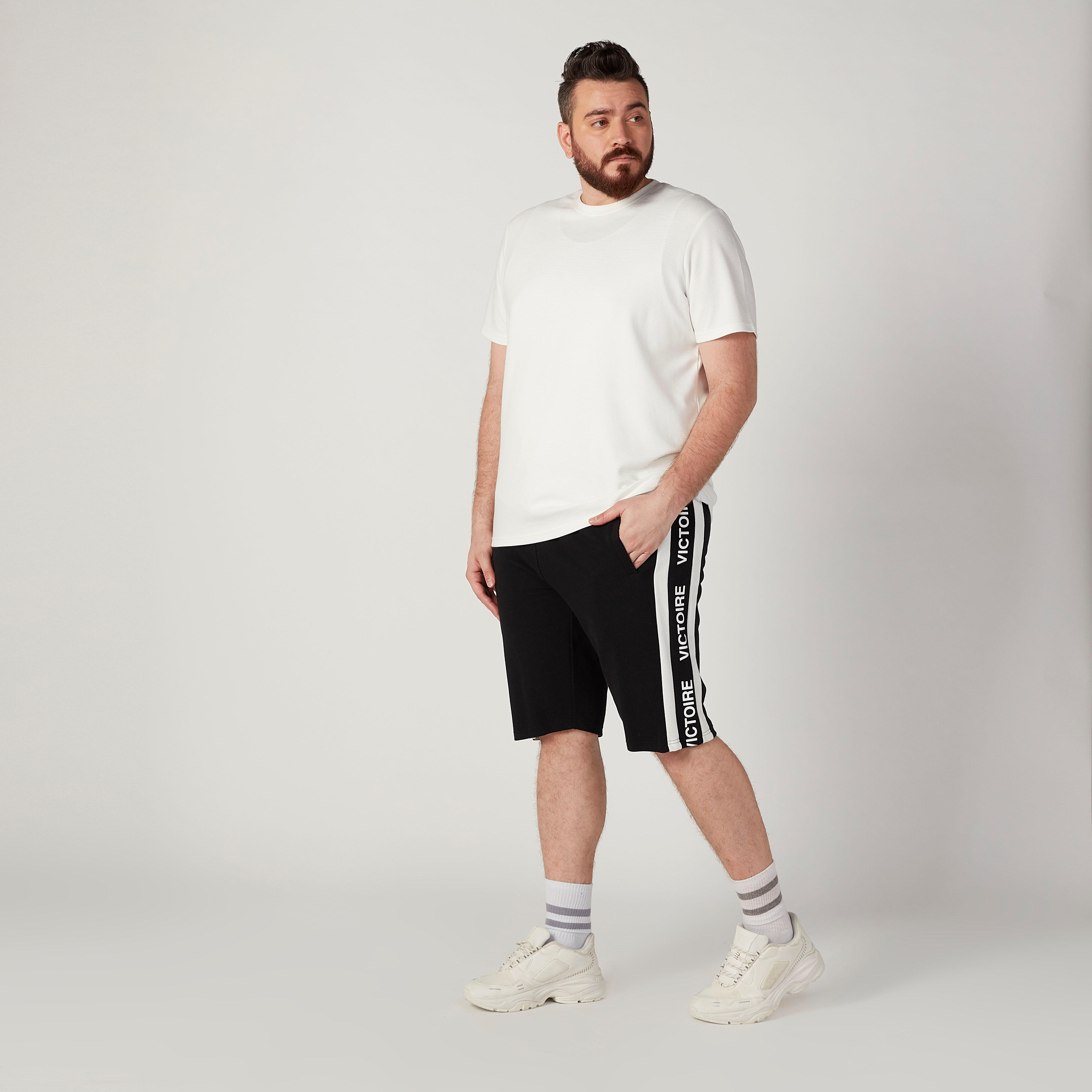 Printed Mid-Rise Shorts with Drawstring Waistband-men-clothing-bottoms-shorts-image-2