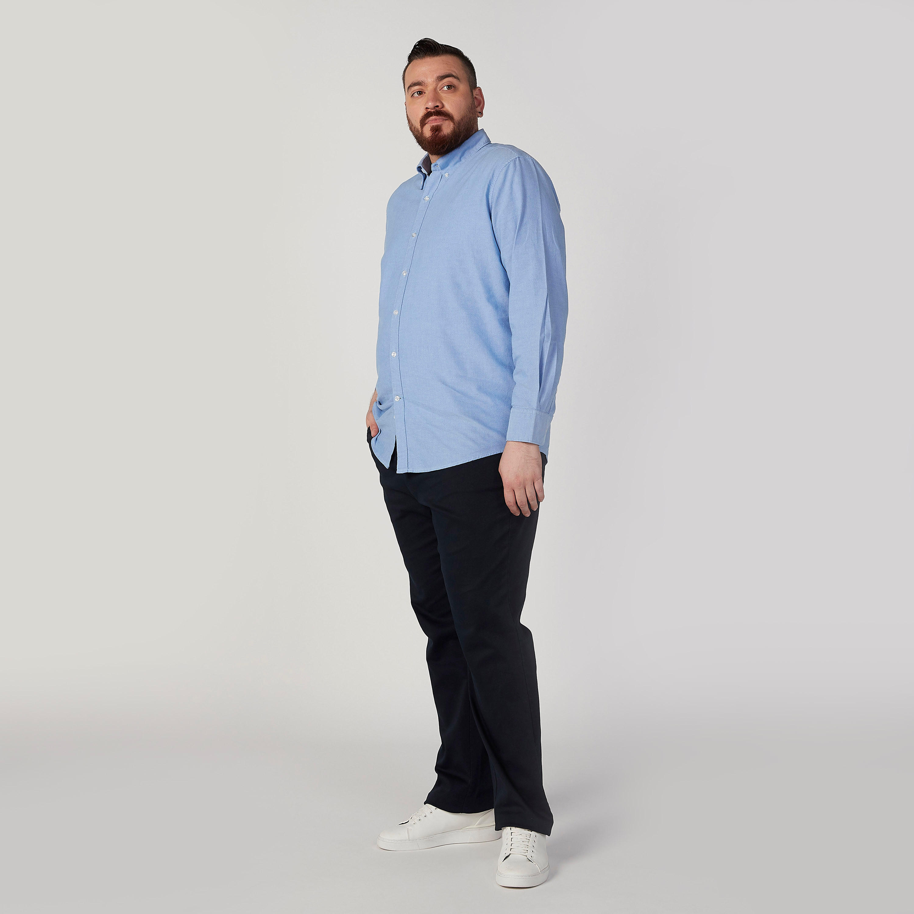 بنطلون سادة بخصر مطّاطي متوسط الارتفاع وجيوب-men-clothing-bottoms-trousersandchinos-trousers-image-7