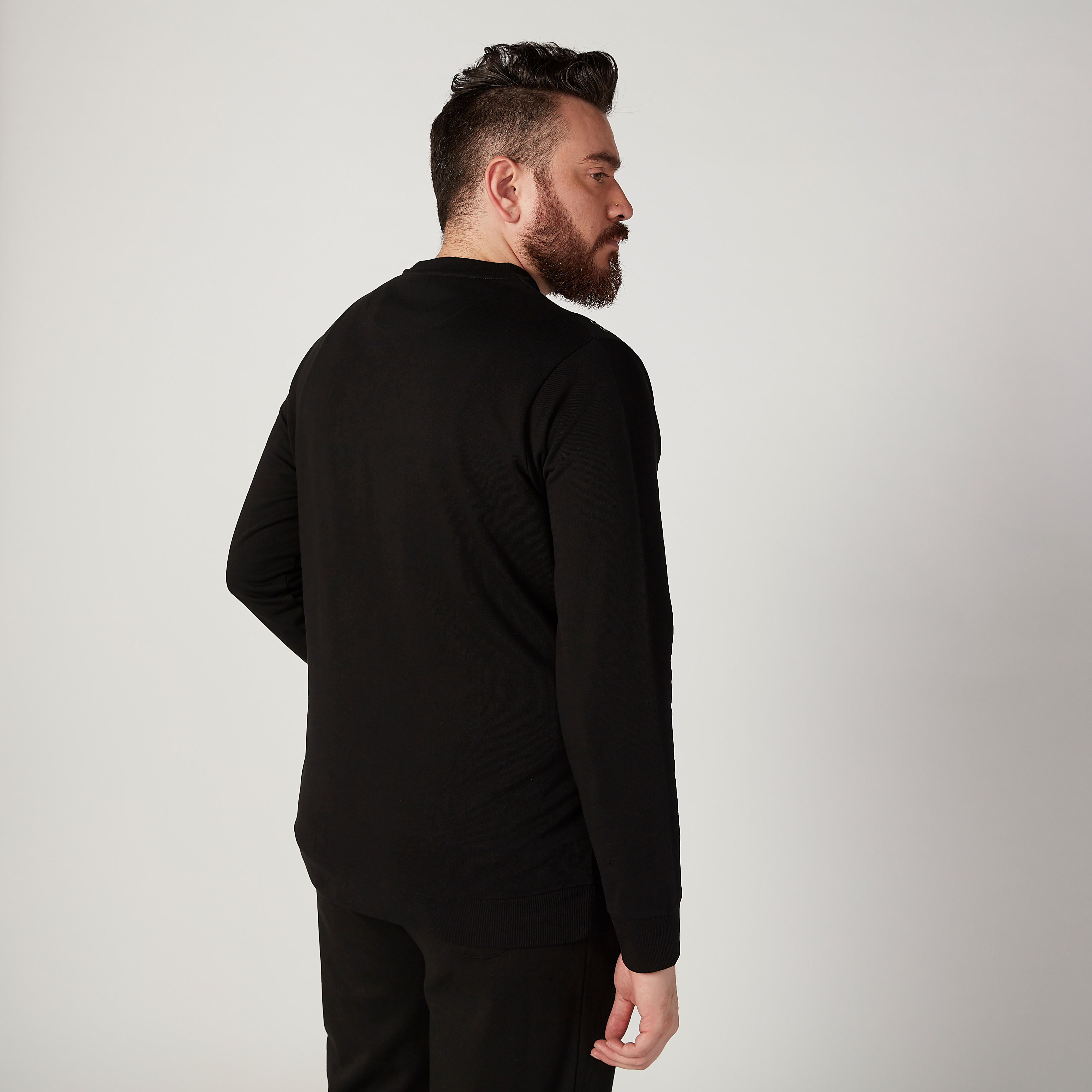 سويت شيرت مزيّن بياقة ضيّقة وأكمام طويلة-men-winterwear-hoodiesandsweatshirts-image-4
