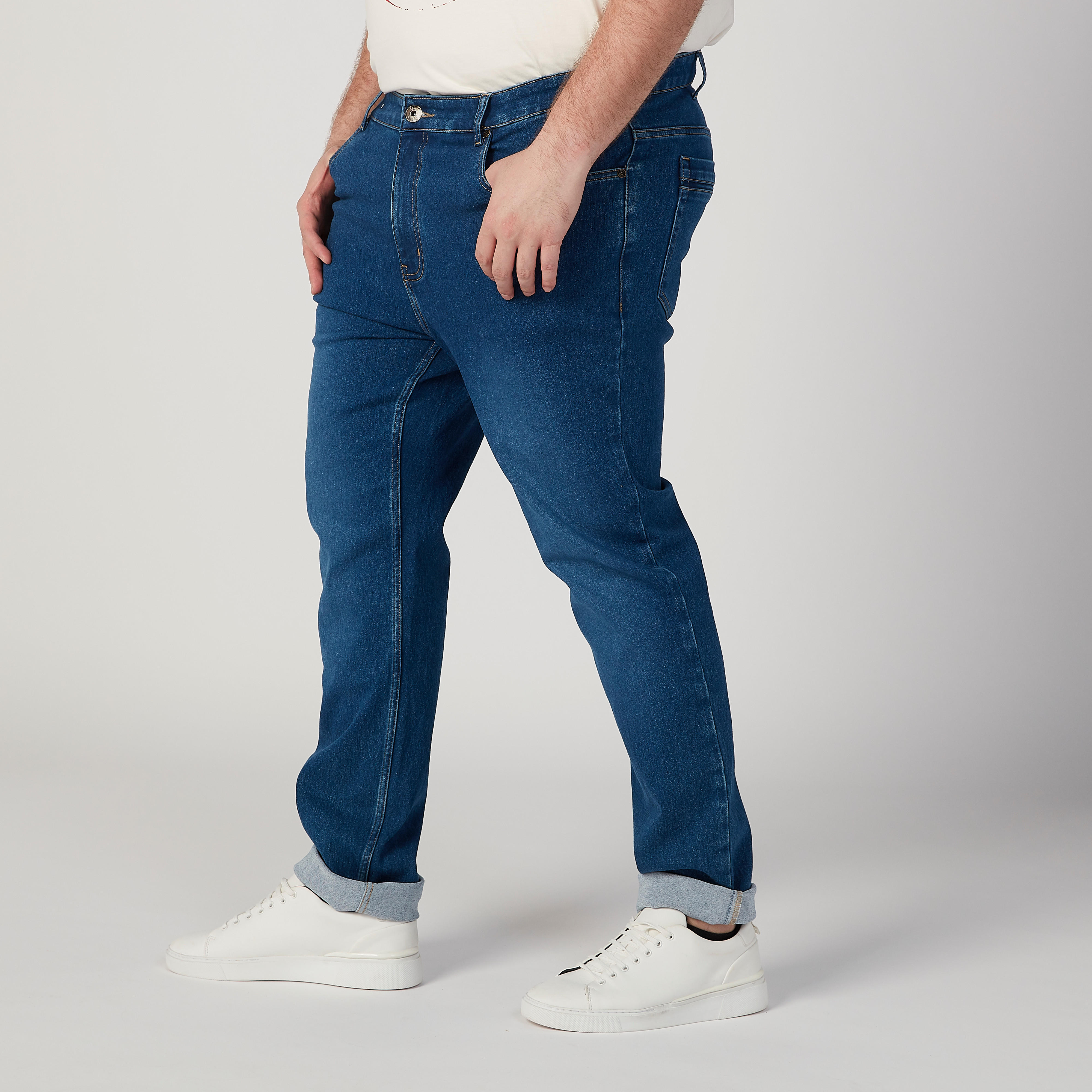 بنطلون جينز مستدام بخصر متوسط الارتفاع وجيوب-men-clothing-bottoms-jeans-image-5