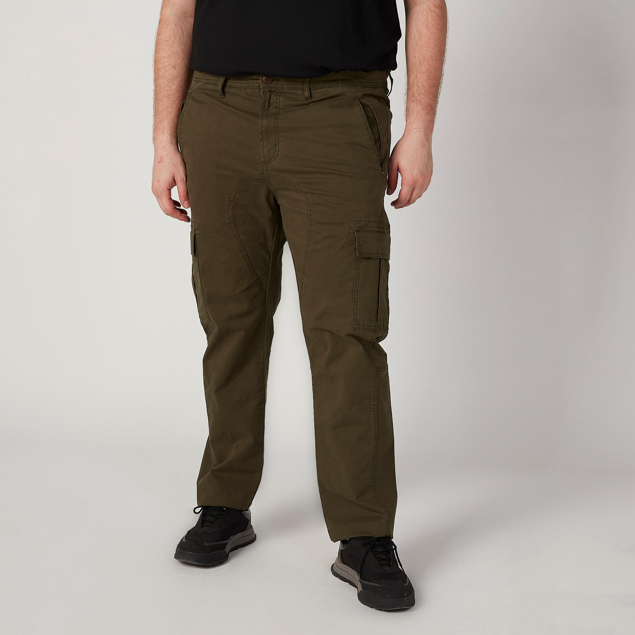 بنطلون سادة بخصر متوسط الارتفاع وجيوب وحلقات للحزام-men-clothing-bottoms-trousersandchinos-trousers-image-1