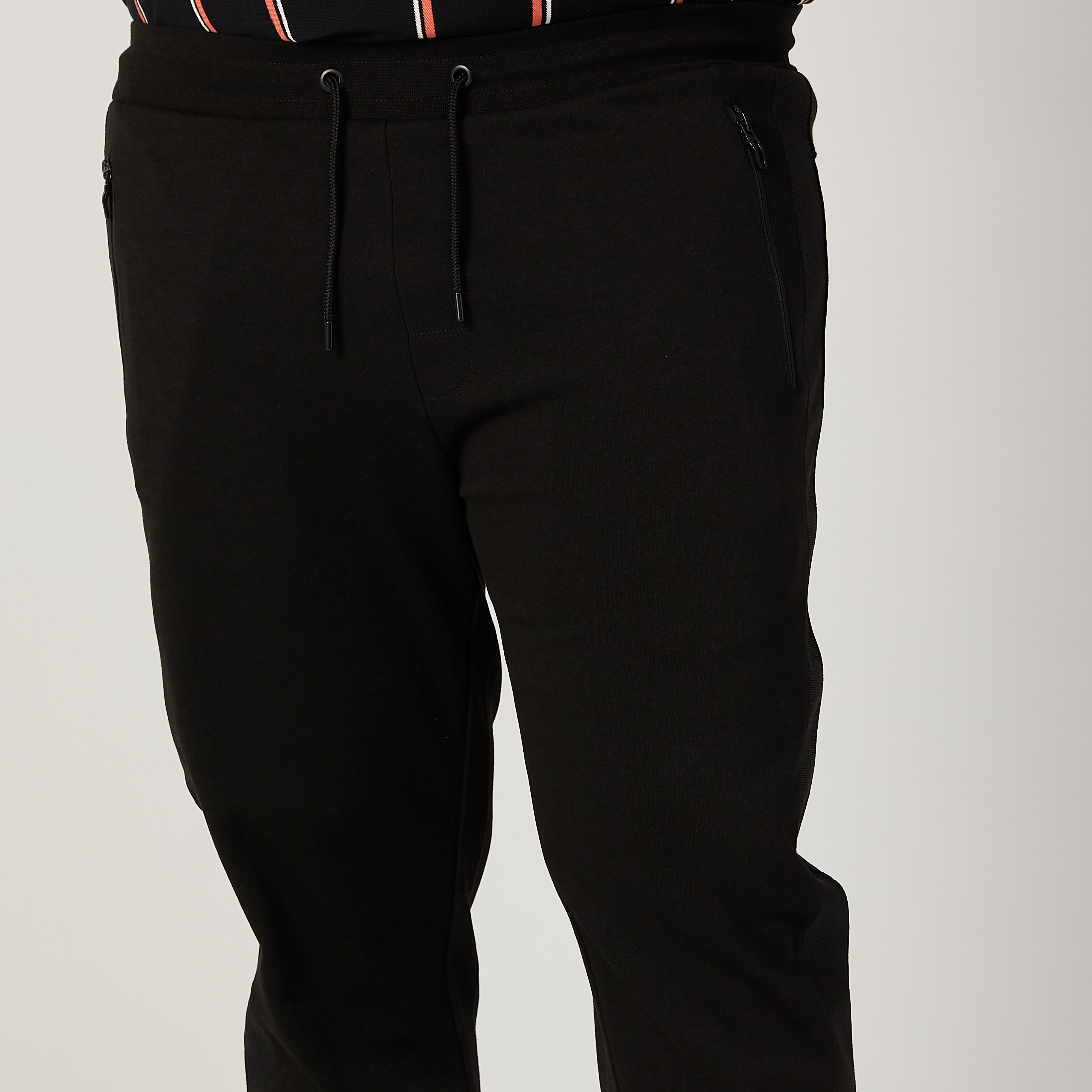 بنطلون سادة بخصر مطّاطي متوسط الارتفاع وجيوب-men-clothing-bottoms-trousersandchinos-trousers-image-3