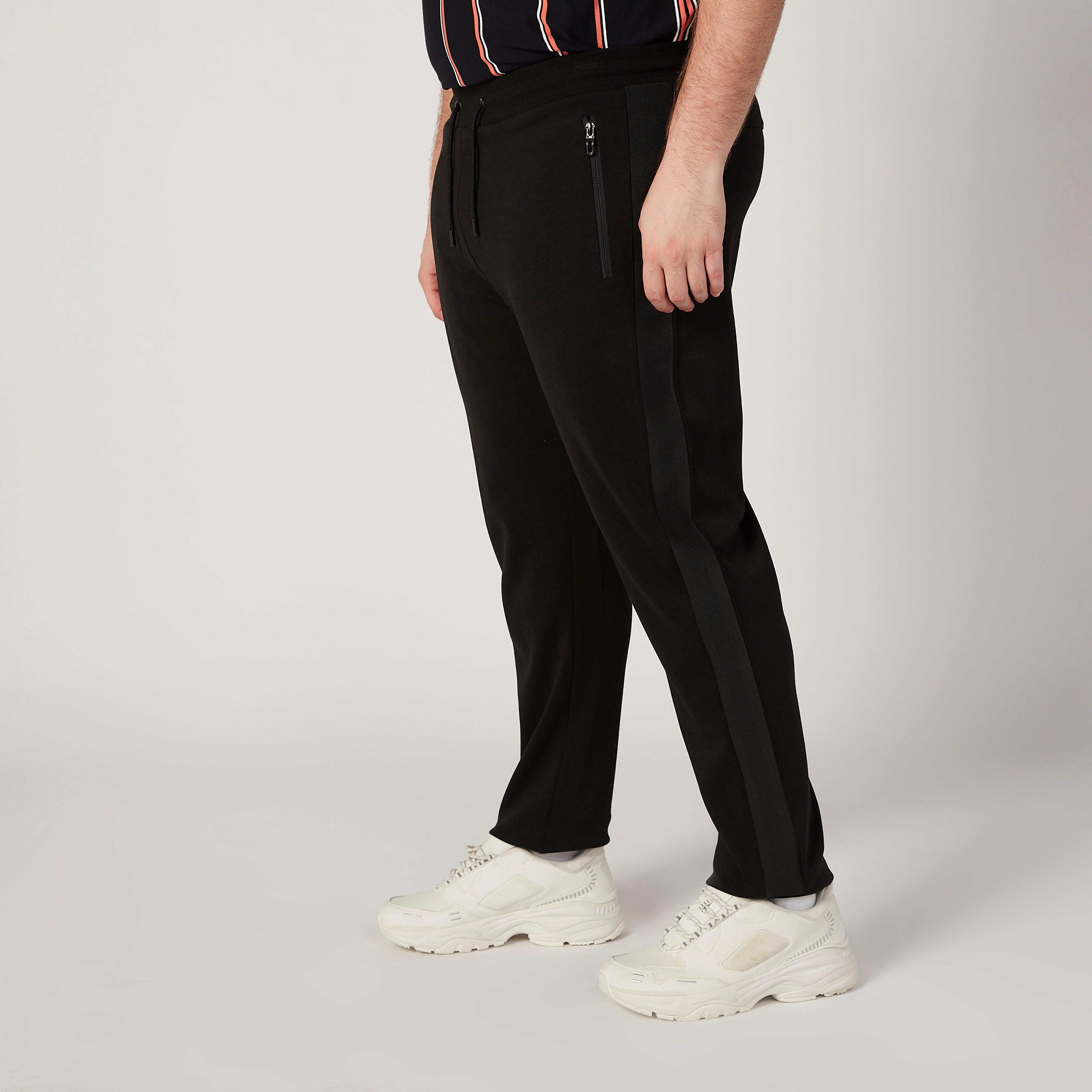 بنطلون سادة بخصر مطّاطي متوسط الارتفاع وجيوب-men-clothing-bottoms-trousersandchinos-trousers-image-5
