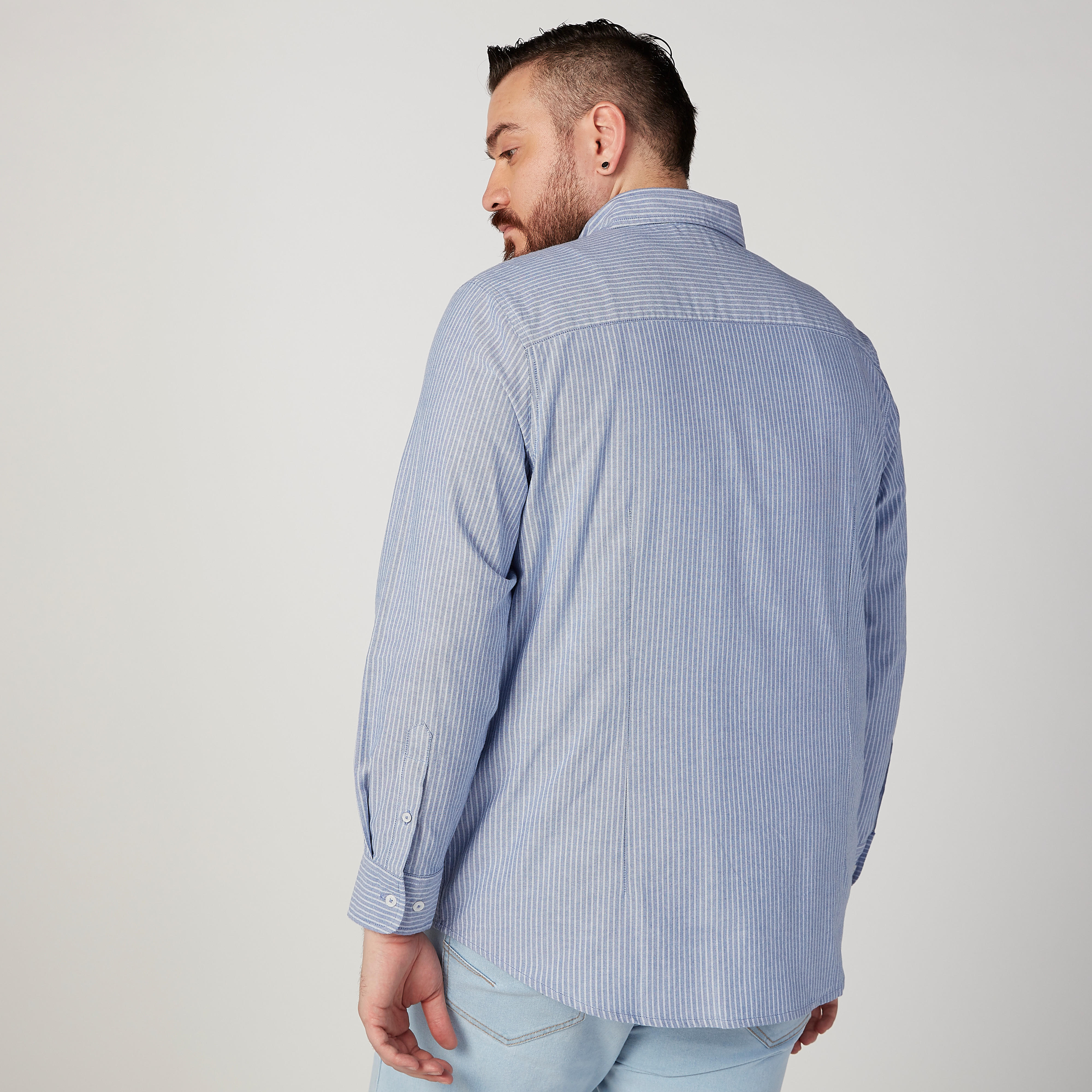 قميص مخطط بياقة عاديّة وأكمام طويلة-men-clothing-shirts-image-4