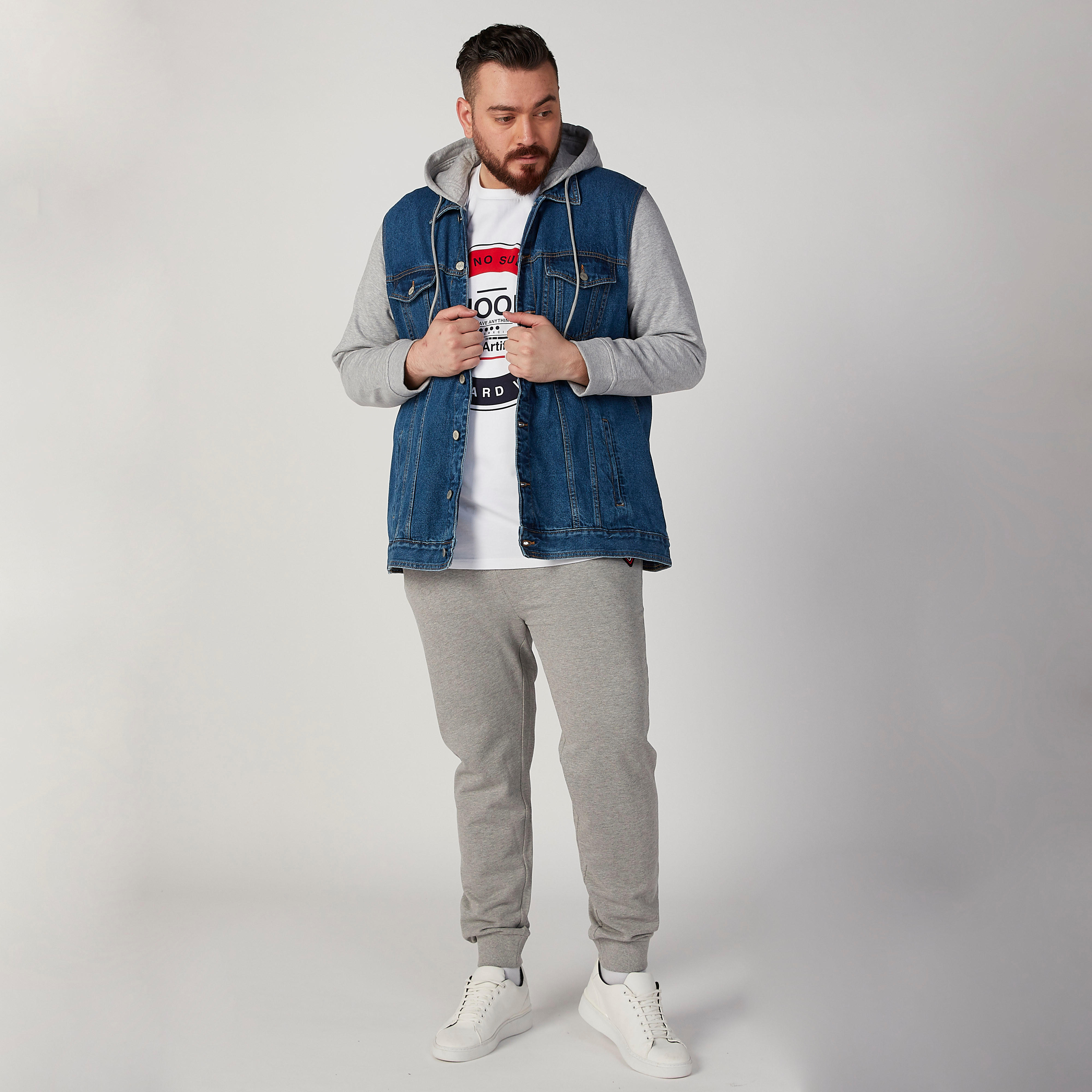 جاكيت دينم بقبّعة وأكمام طويلة-men-clothing-jacketsandblazers-jackets-image-2