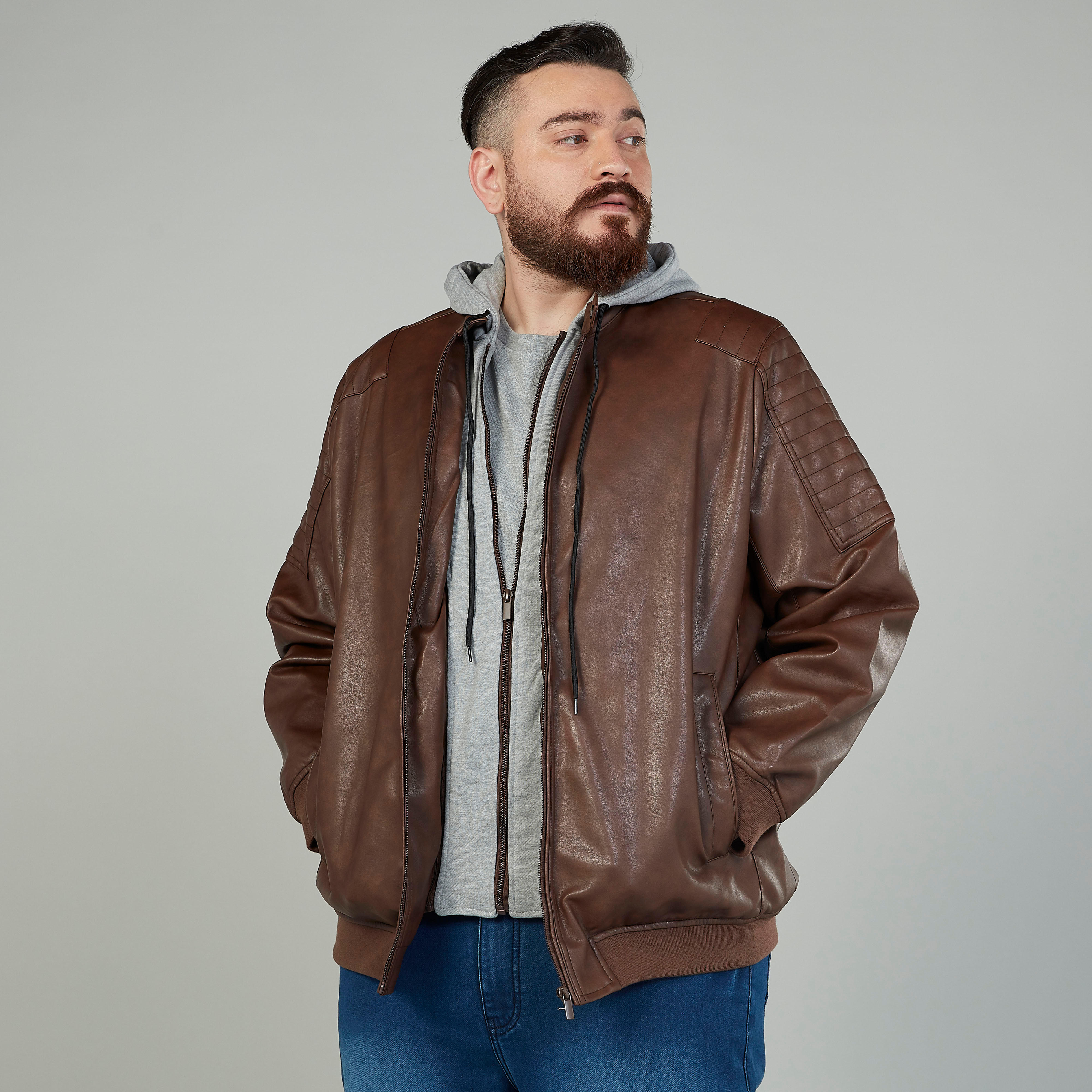جاكيت سادة بقبعة وأكمام طويلة-men-clothing-jacketsandblazers-jackets-image-1