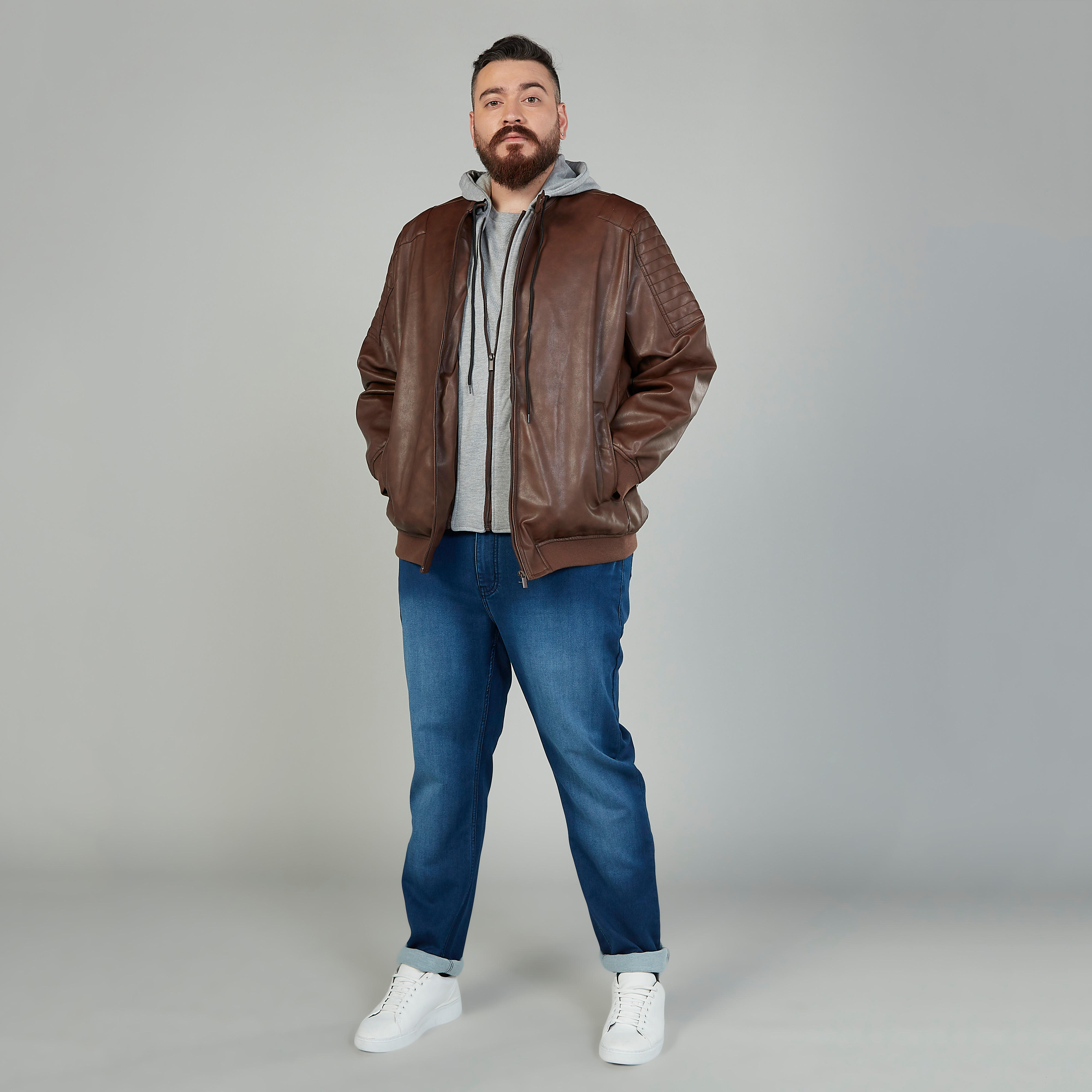 جاكيت سادة بقبعة وأكمام طويلة-men-clothing-jacketsandblazers-jackets-image-2