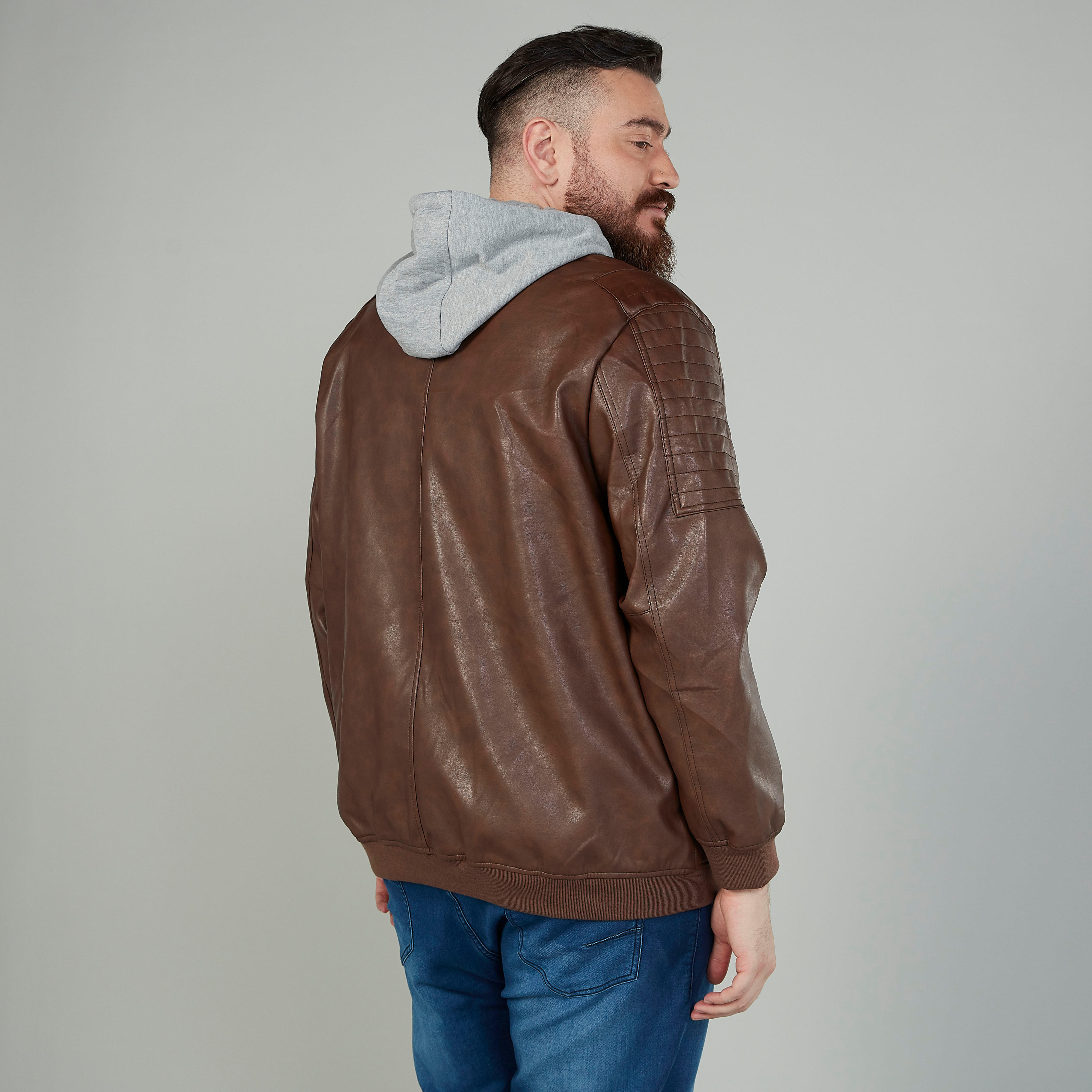 جاكيت سادة بقبعة وأكمام طويلة-men-clothing-jacketsandblazers-jackets-image-4