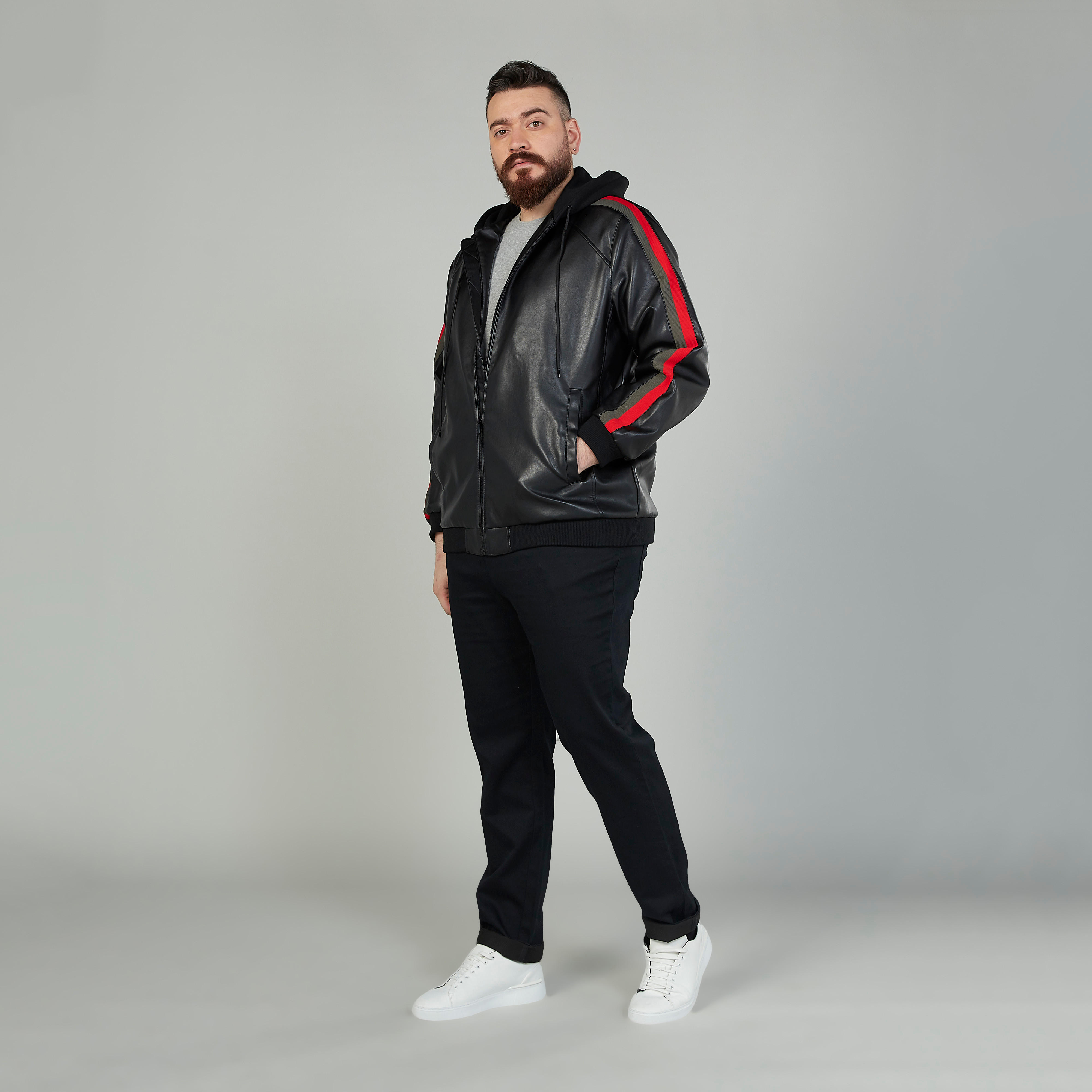 جاكيت جلد سادة بقبّعة وأكمام طويلة-men-clothing-jacketsandblazers-jackets-image-4