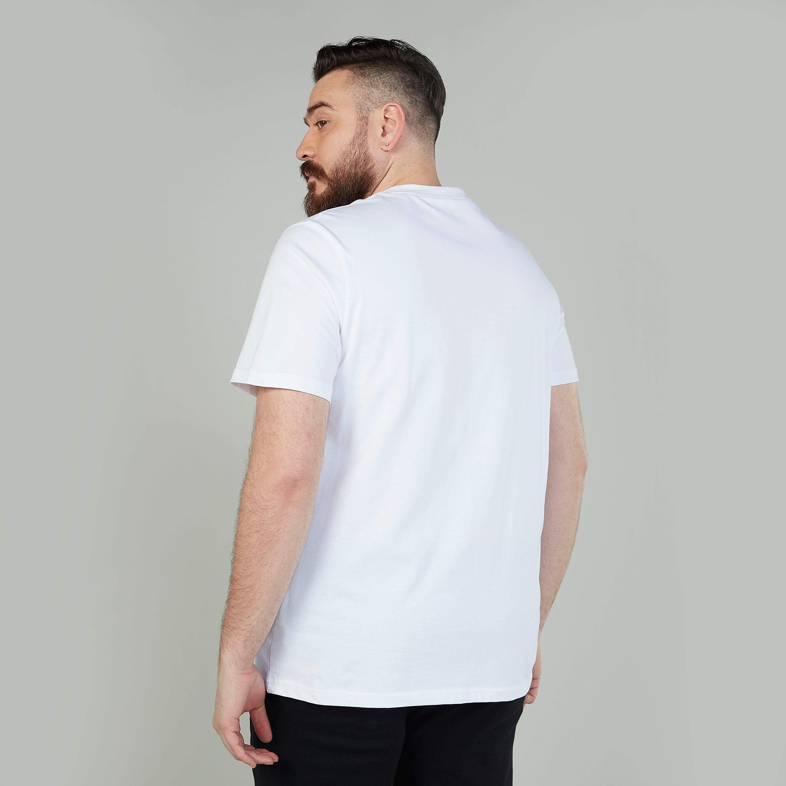 تيشيرت بياقة ضيّقة وأكمام قصيرة وطبعات-men-clothing-tshirtsandpolos-tshirts-image-4
