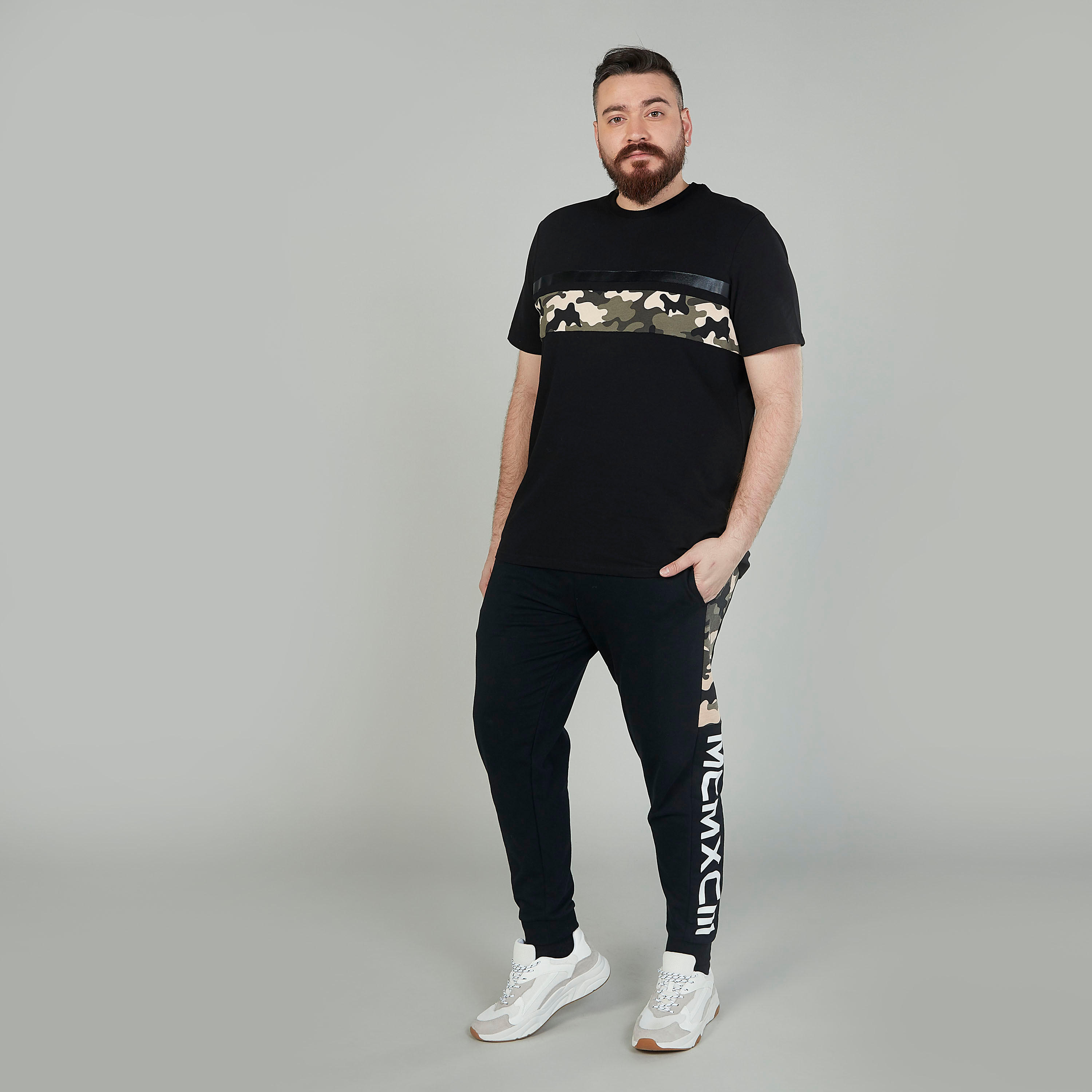 Printed T-shirt with Crew Neck and Short Sleeves-men-clothing-tshirtsandpolos-tshirts-image-2