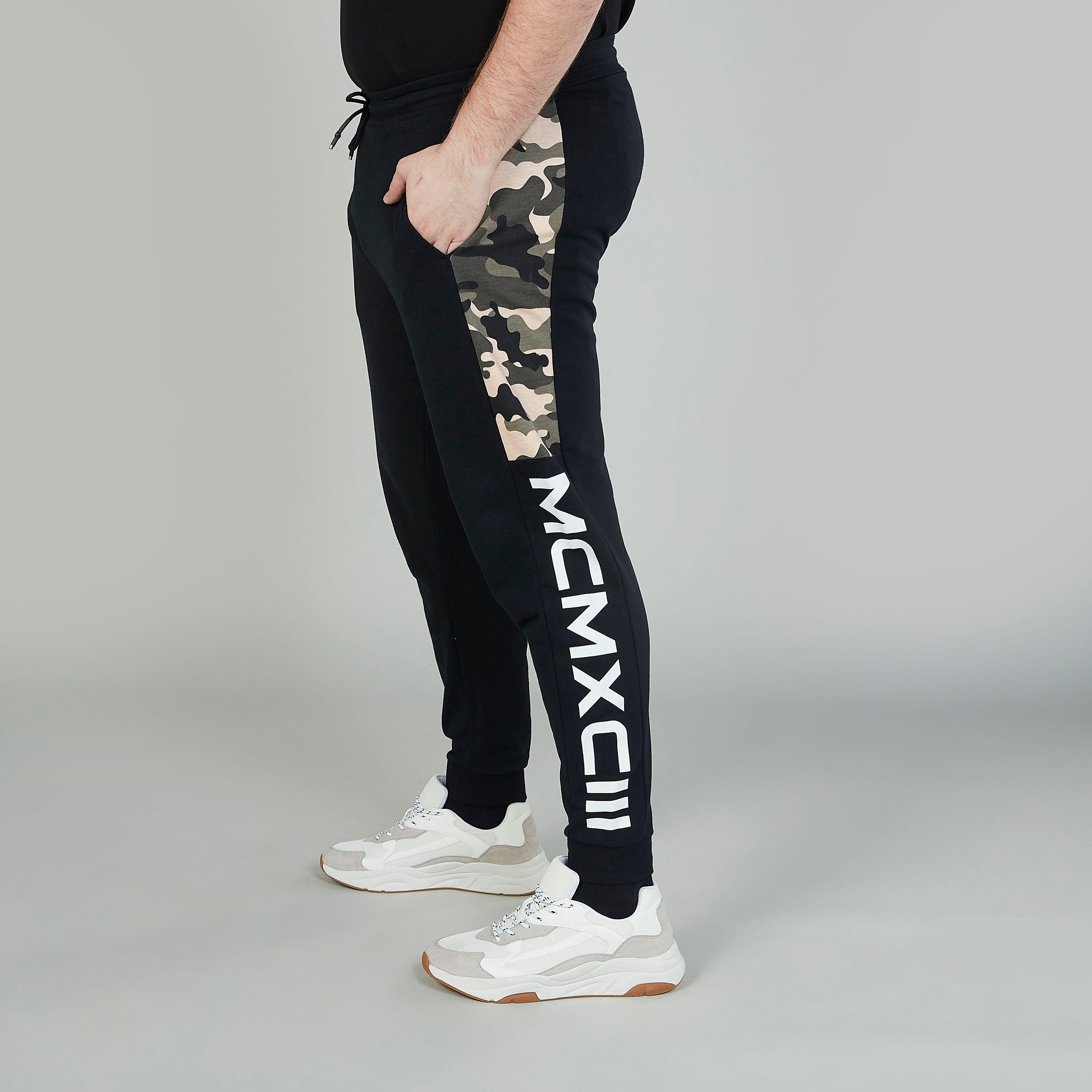 Full Length Printed Mid-Rise Jog Pants with Pockets and Drawstring-men-clothing-bottoms-joggers-image-5