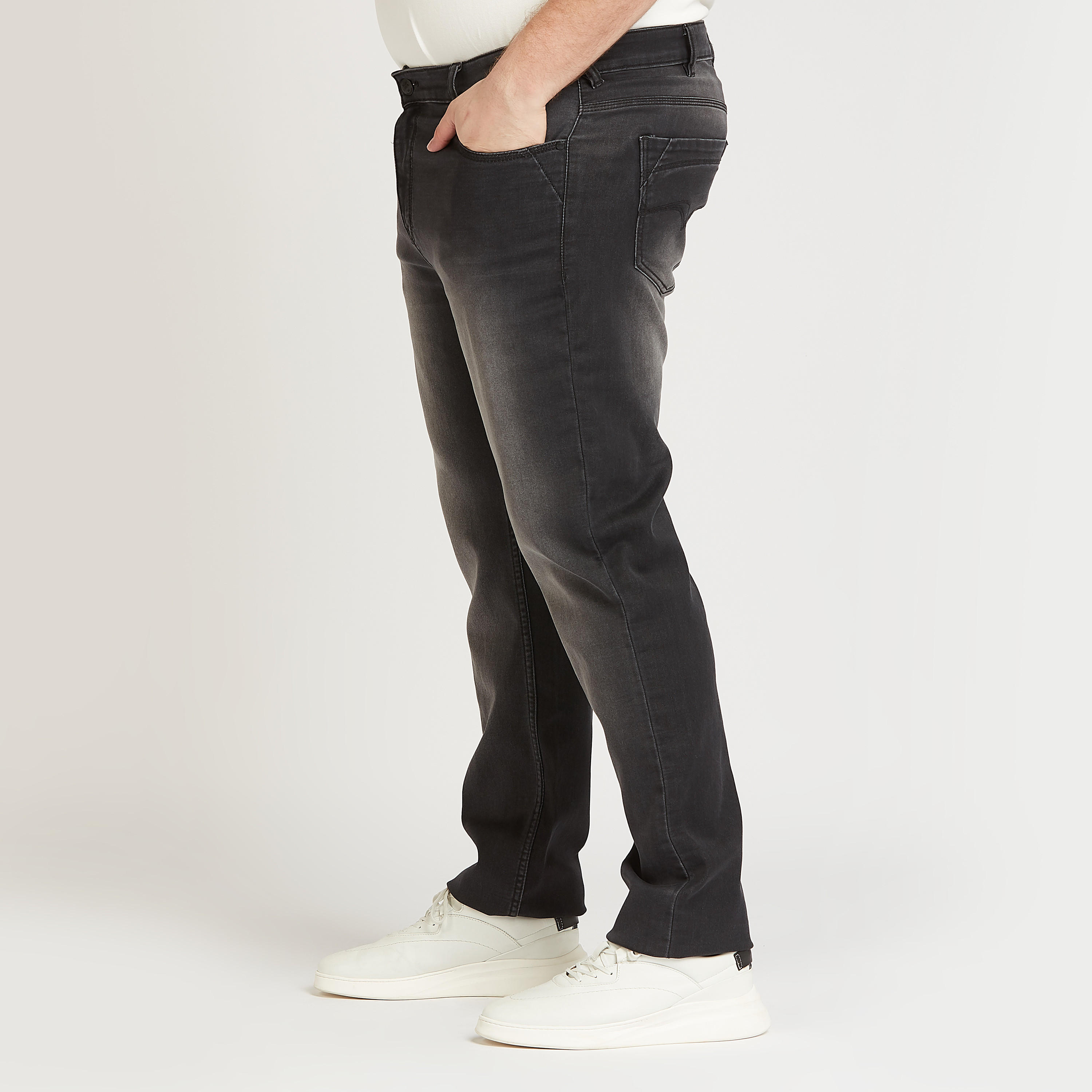 بنطلون جينز سادة طويل بخصر متوسط الارتفاع وجيوب وعراوي-men-clothing-bottoms-jeans-image-3