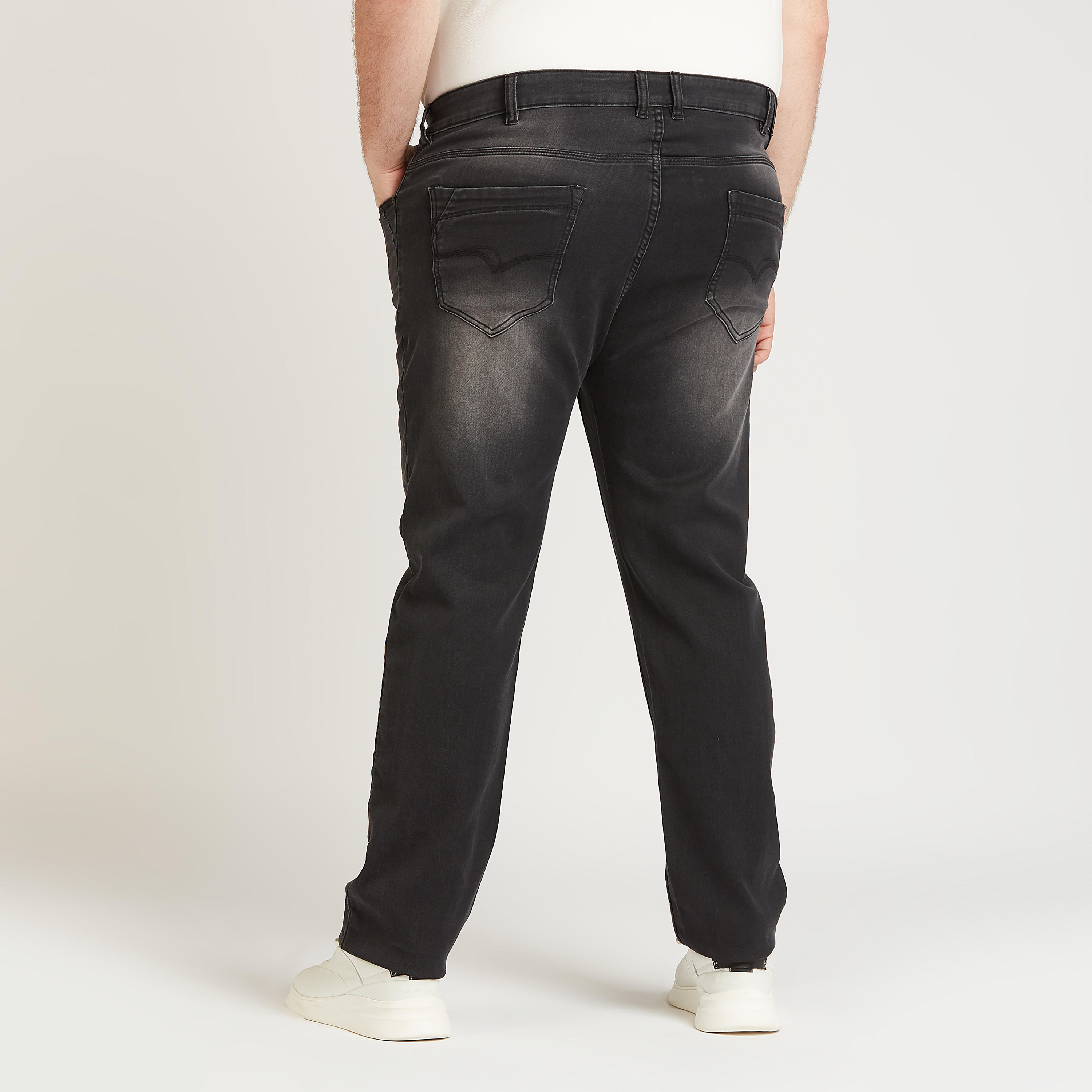 بنطلون جينز سادة طويل بخصر متوسط الارتفاع وجيوب وعراوي-men-clothing-bottoms-jeans-image-4