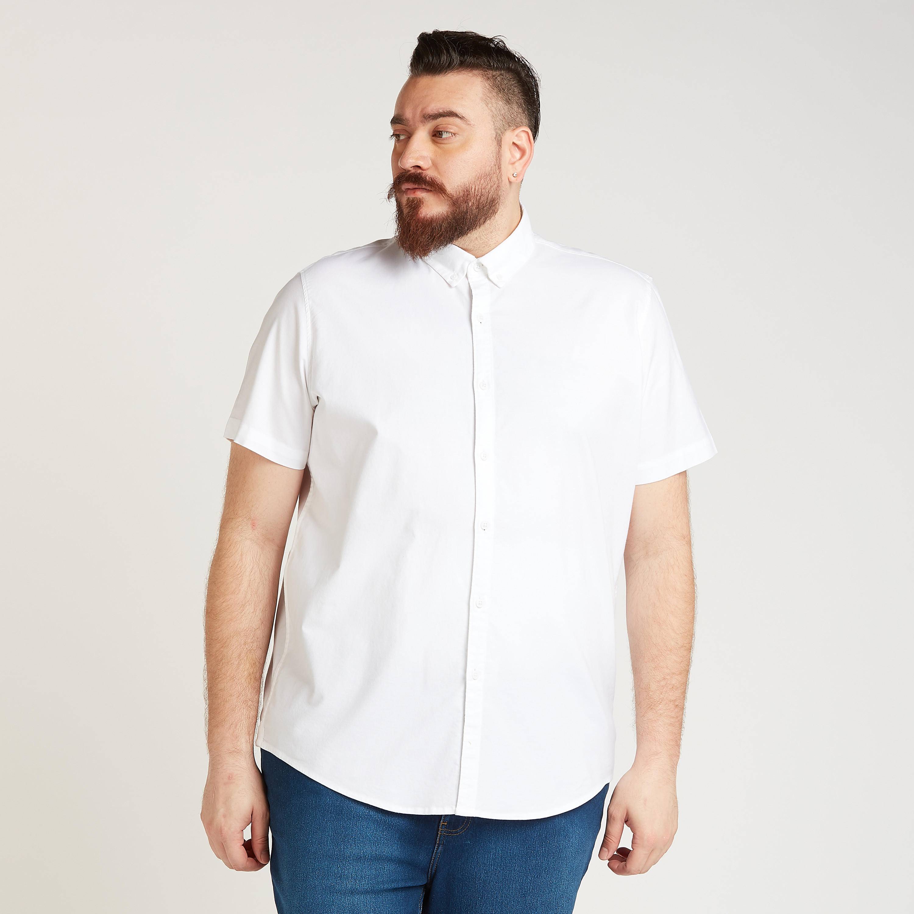 قميص سادة بأكمام قصيرة وياقة عادية-men-clothing-shirts-image-1