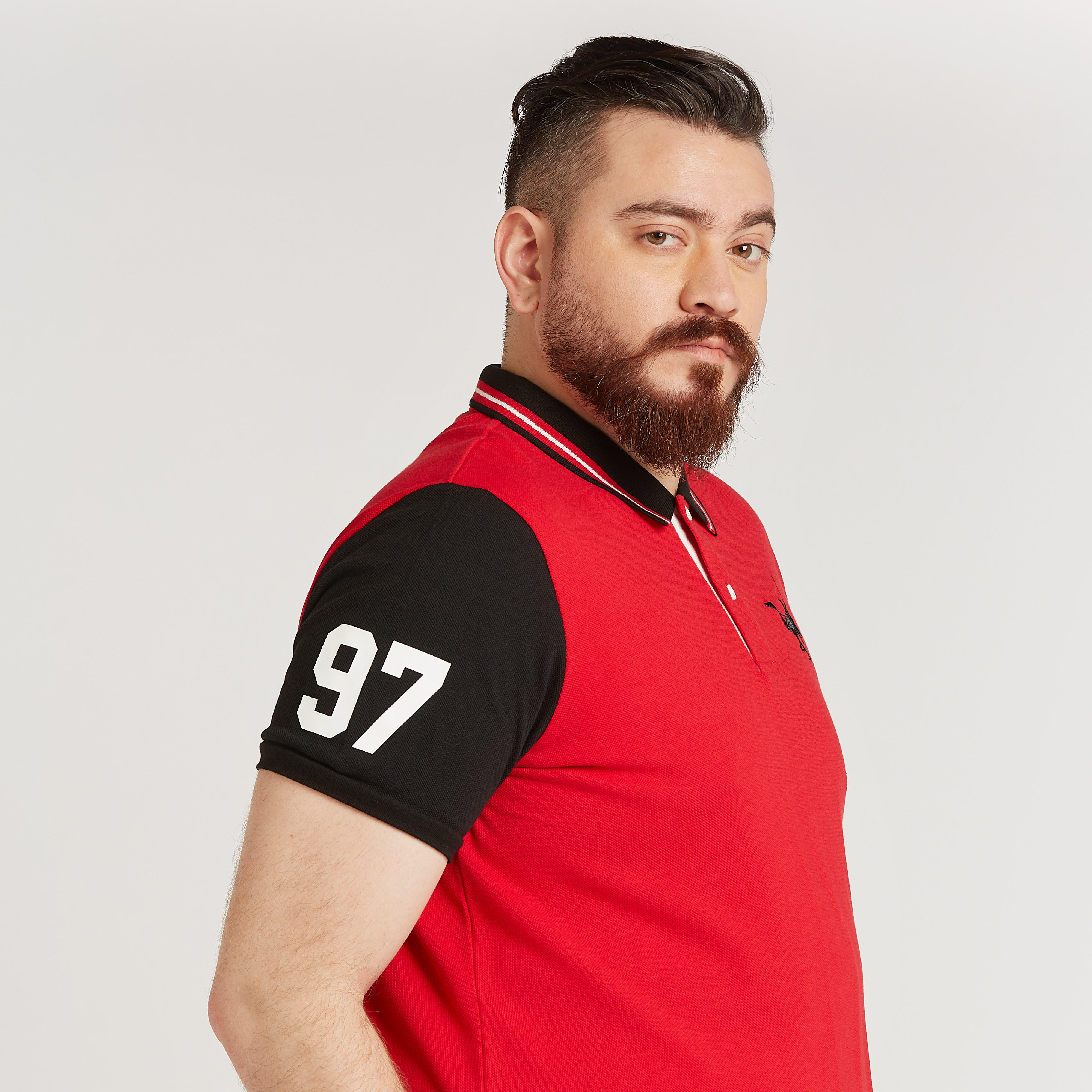 تيشيرت بولو مطرّز بأكمام قصيرة-men-clothing-tshirtsandpolos-polos-image-3