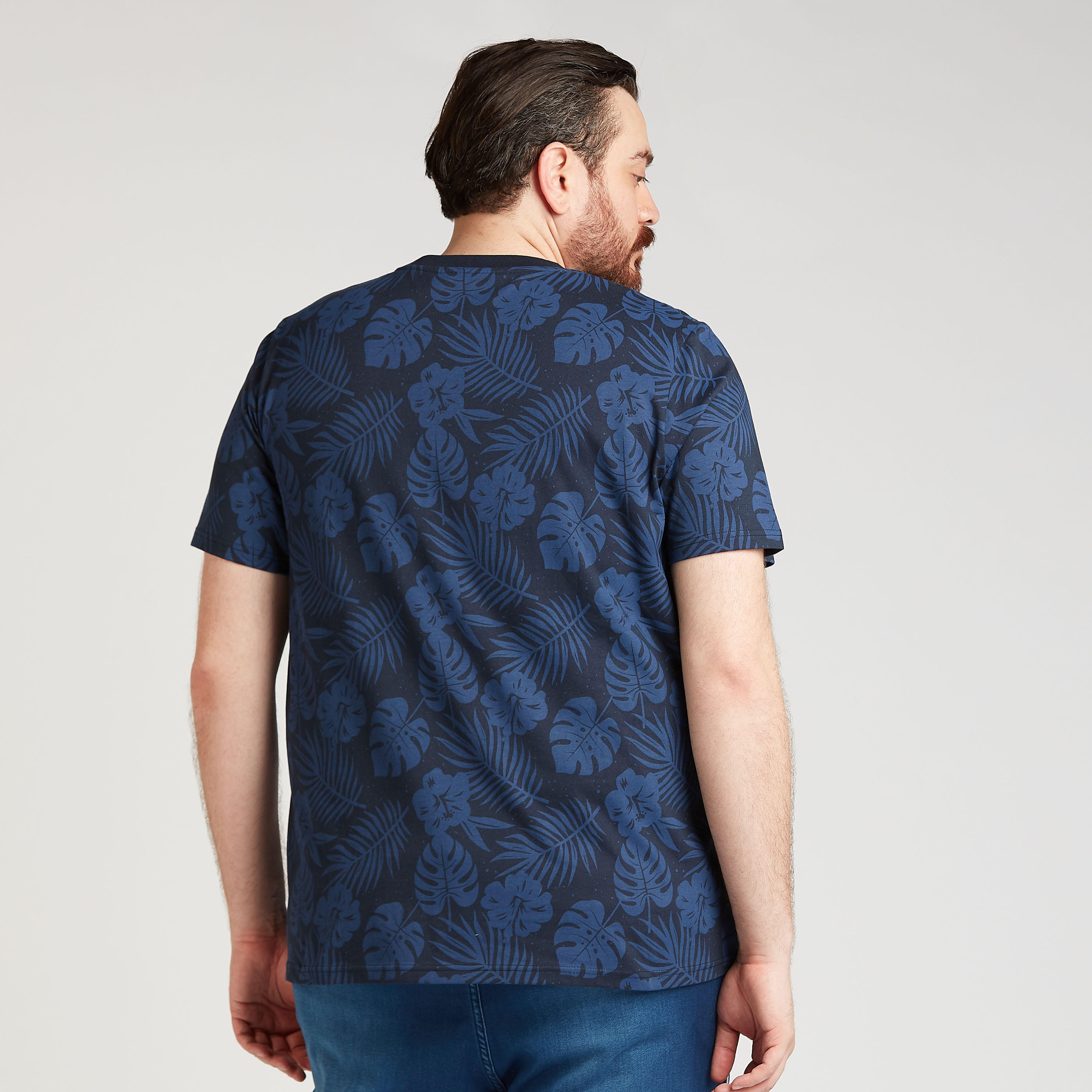 تيشيرت مستدام بياقة ضيّقة وأكمام قصيرة وطبعات-men-clothing-tshirtsandpolos-tshirts-image-4