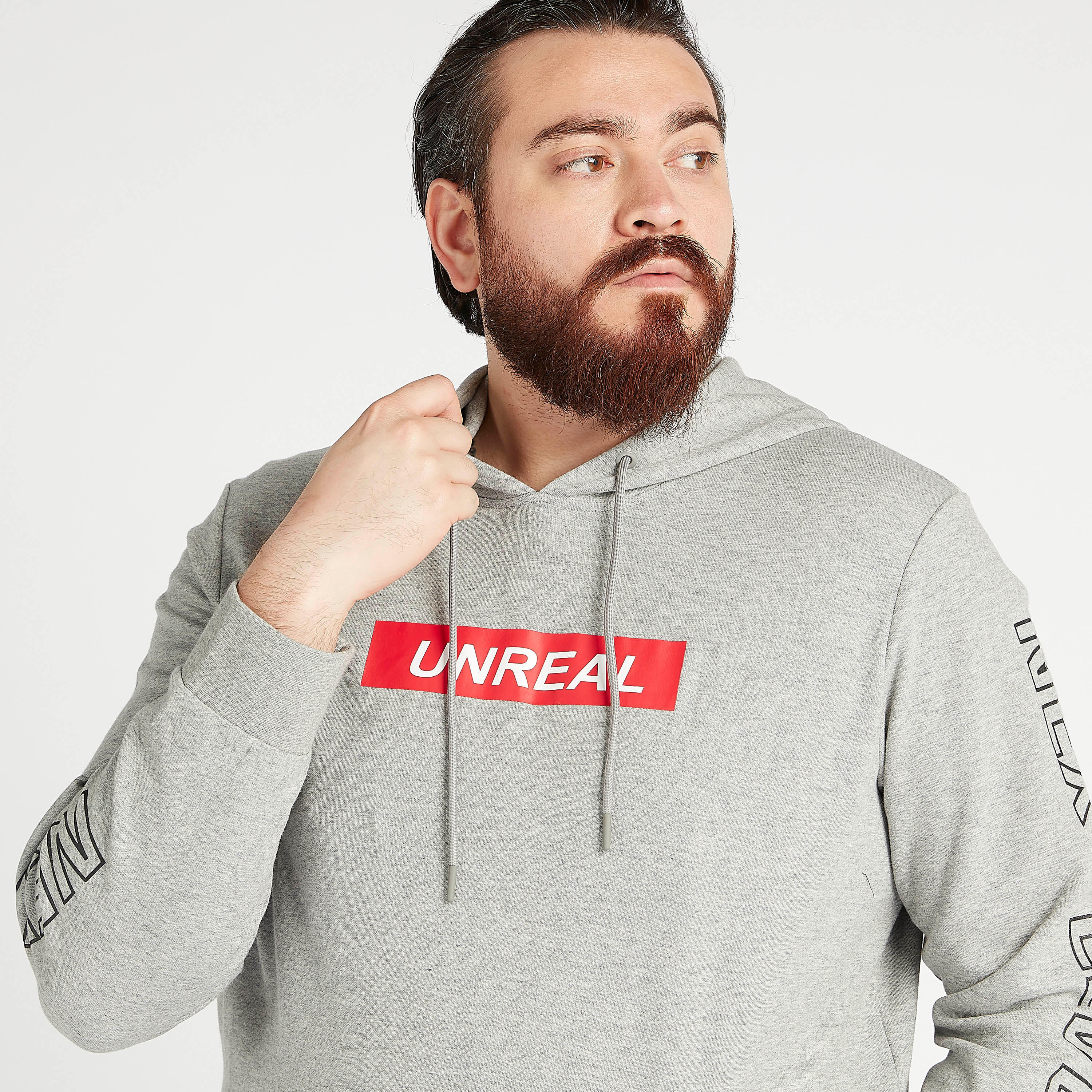 هودي مستدام بطبعات وأكمام طويلة وجيوب-men-winterwear-hoodiesandsweatshirts-image-1