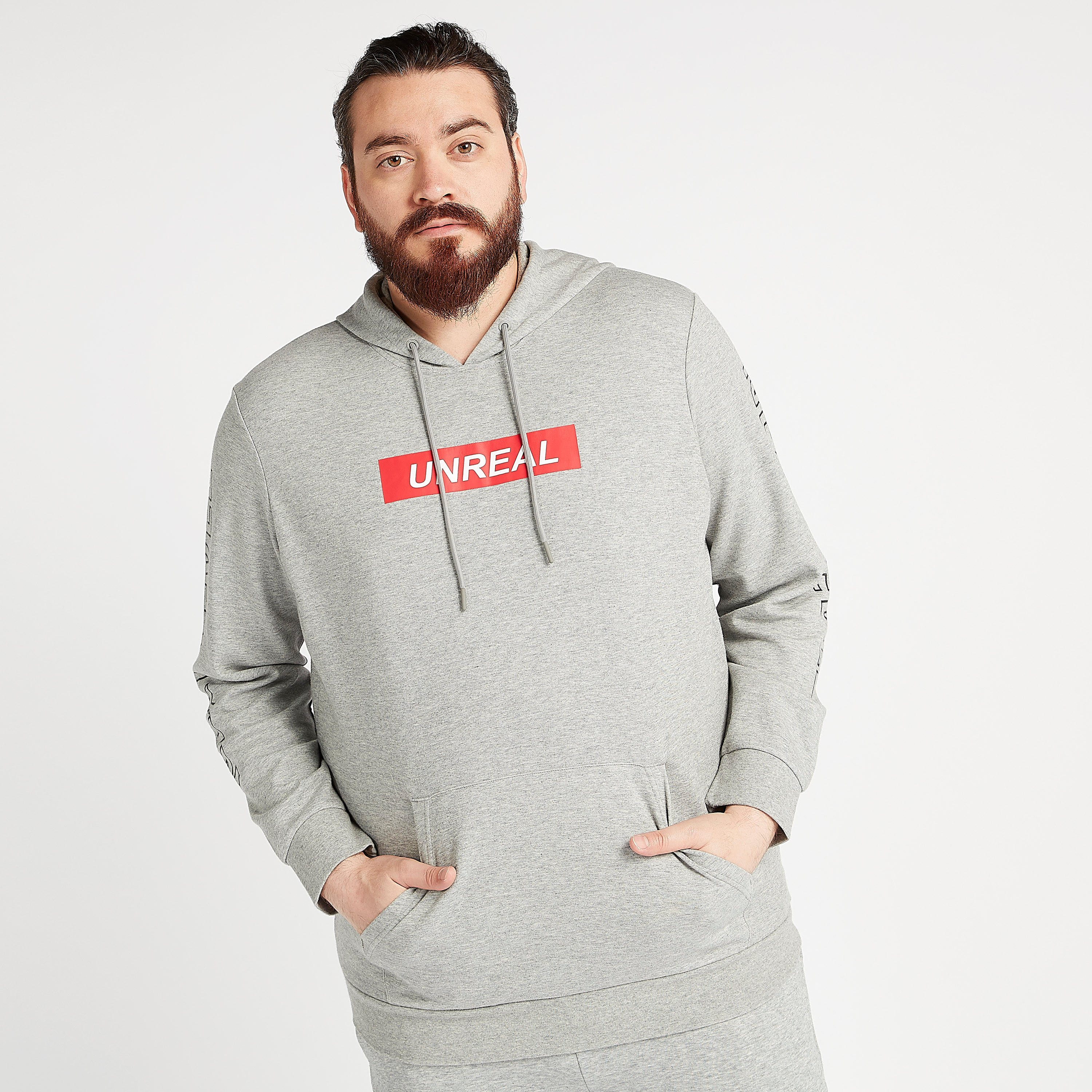 هودي مستدام بطبعات وأكمام طويلة وجيوب-men-winterwear-hoodiesandsweatshirts-image-6