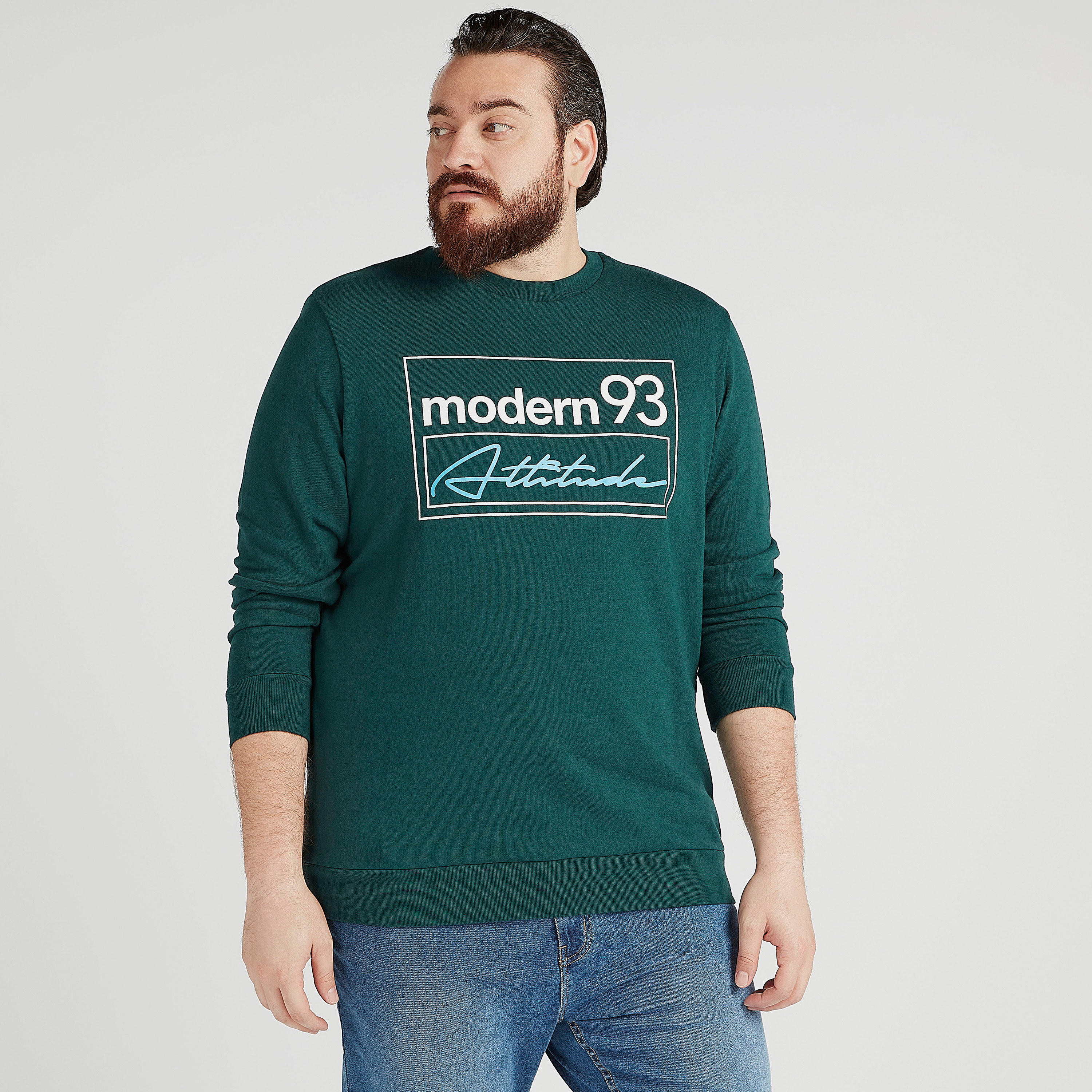 سويت شيرت مستدام بياقة ضيقة وأكمام طويلة وطبعات-men-winterwear-hoodiesandsweatshirts-image-5