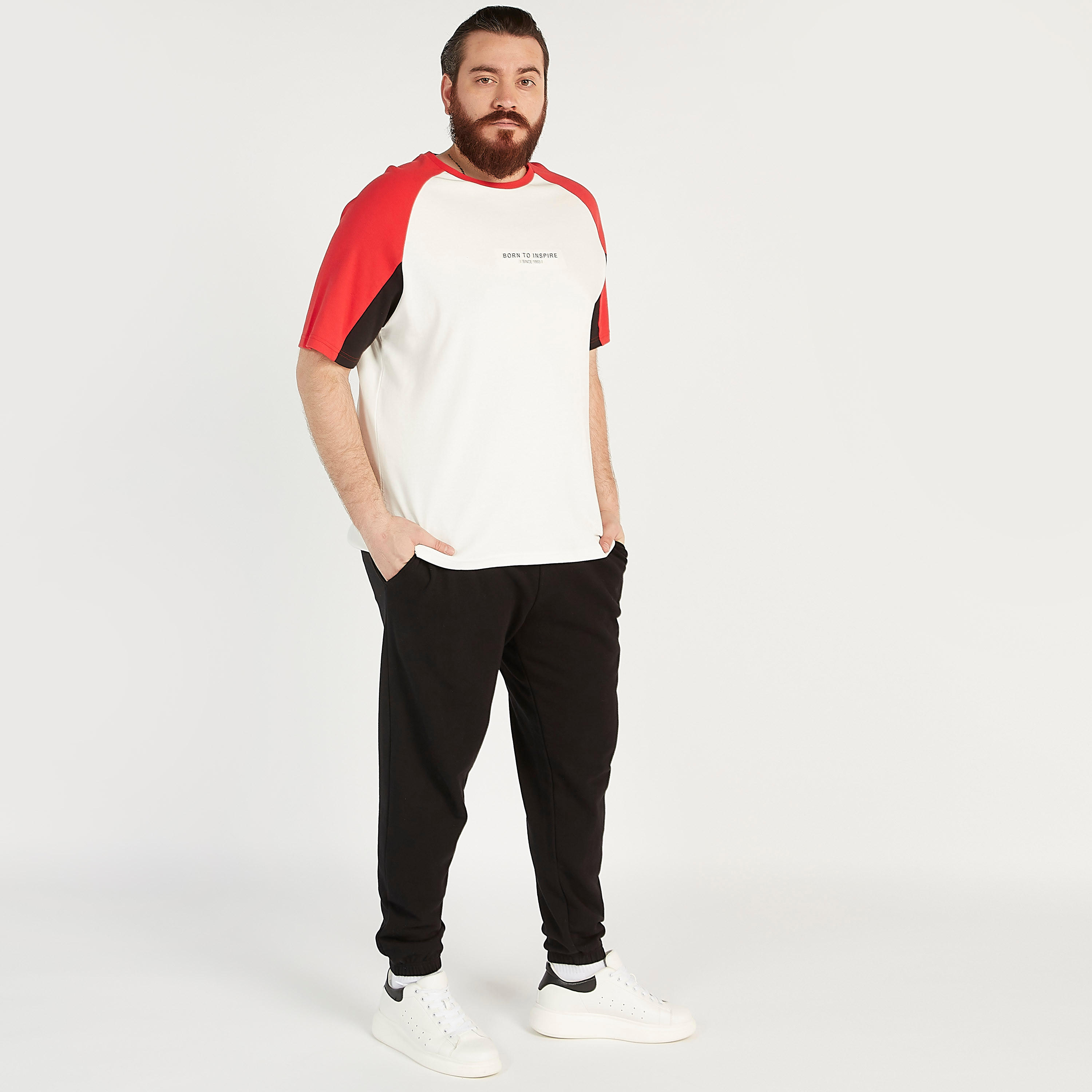 بنطلون رياضي مستدام برباط إغلاق وخصر متوسّط الارتفاع-men-clothing-bottoms-joggers-image-2