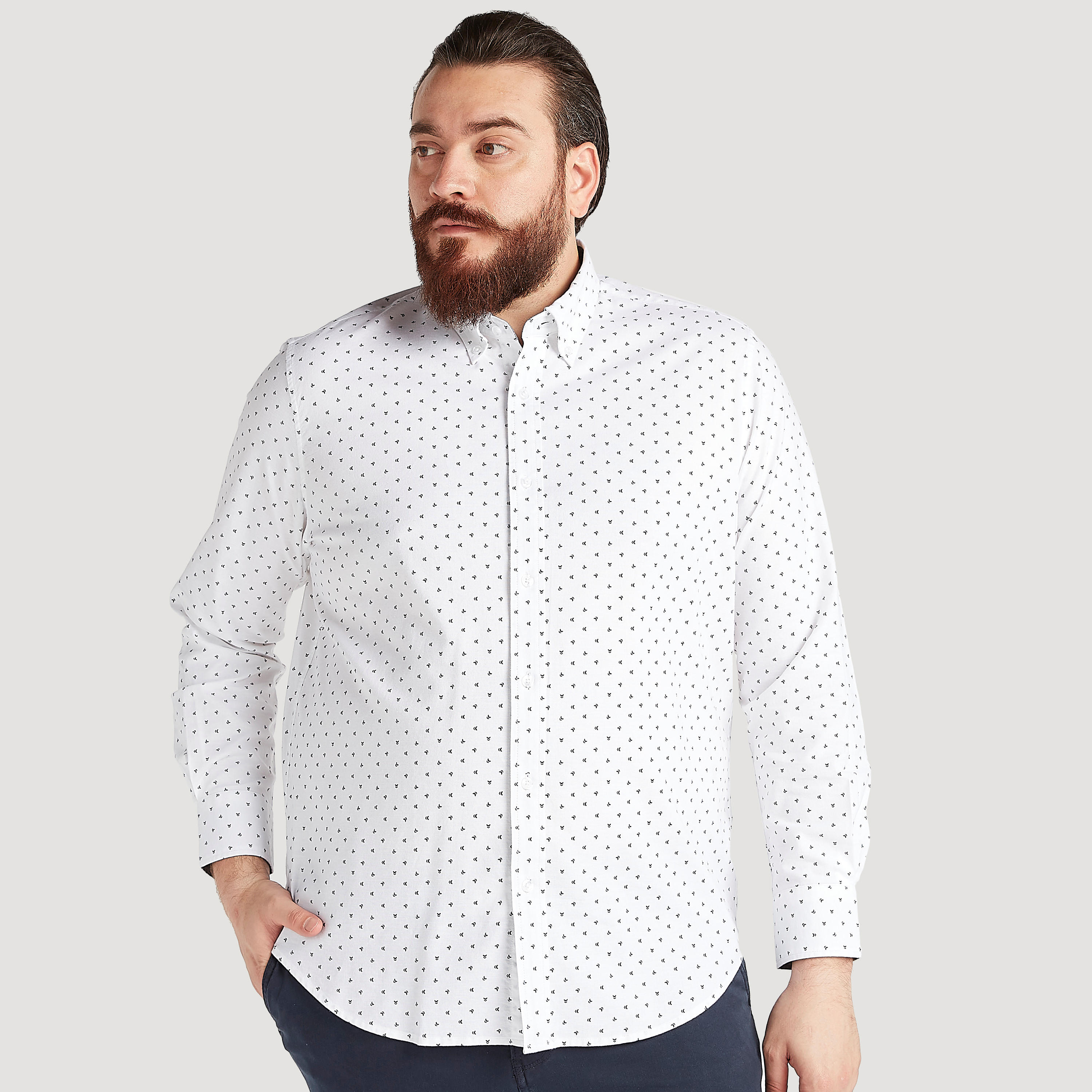 قميص بأكمام طويلة وزر سفلي وطبعات-men-clothing-shirts-image-5