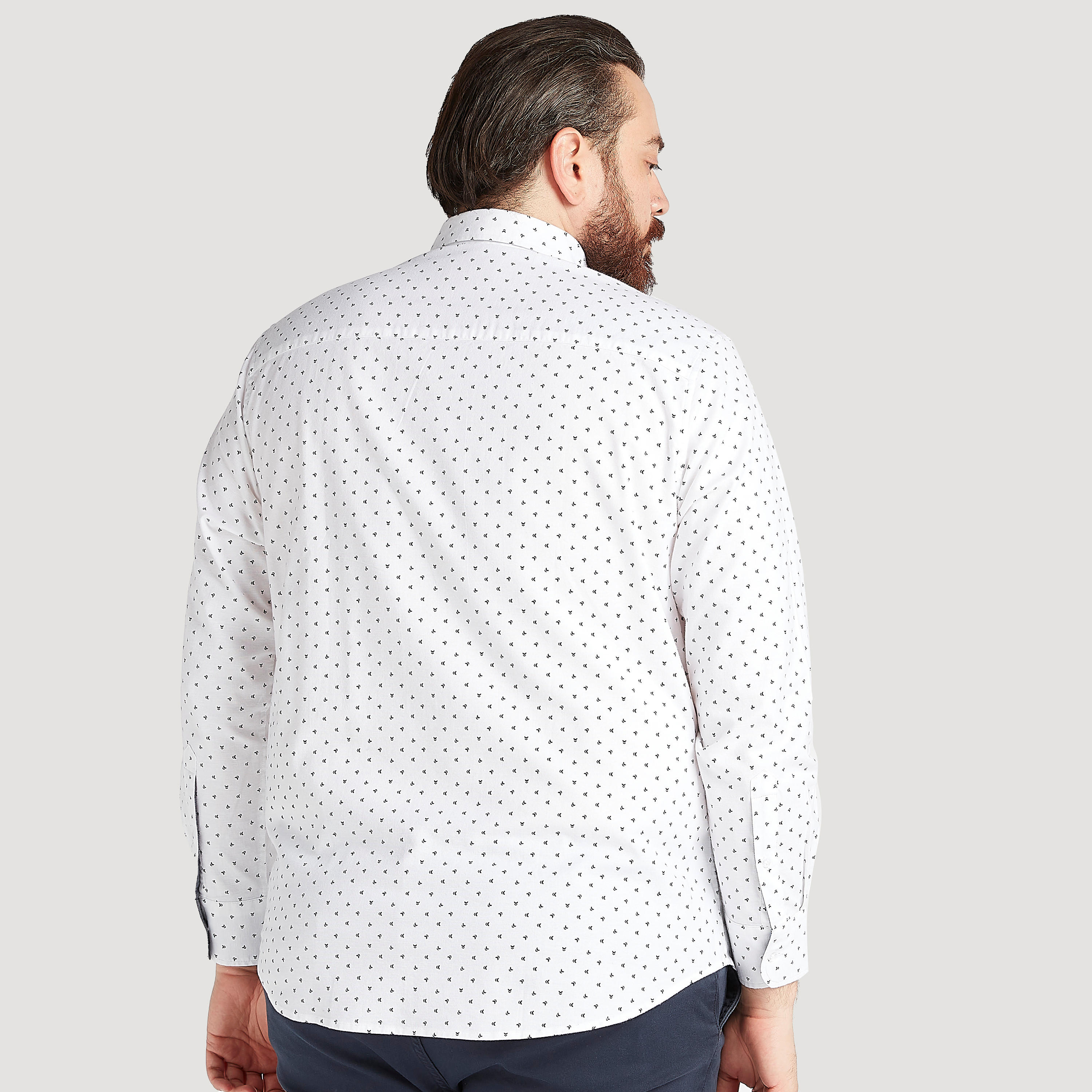 قميص بأكمام طويلة وزر سفلي وطبعات-men-clothing-shirts-image-2