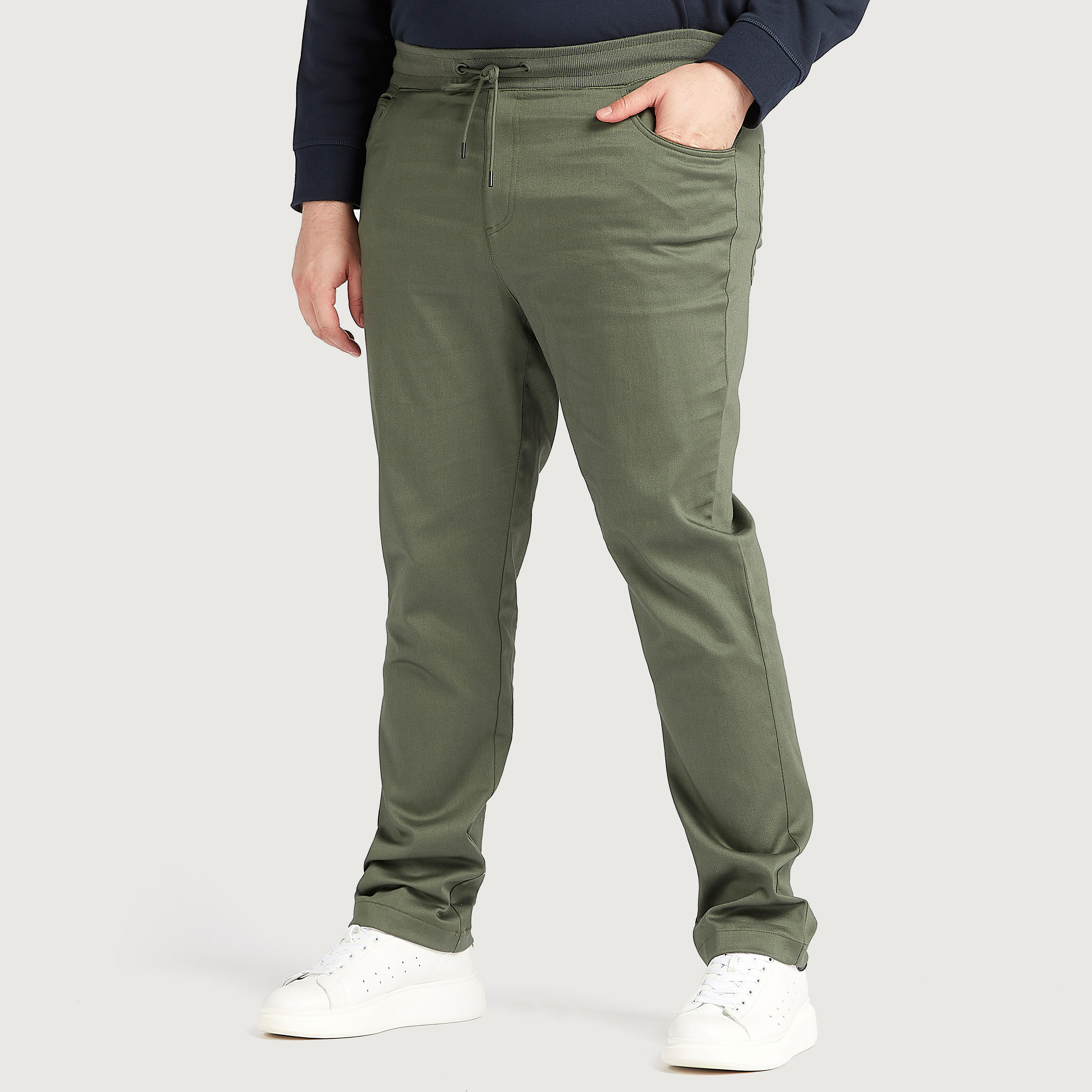 بنطلون رياضي سادة برباط إغلاق وجيوب-men-clothing-bottoms-joggers-image-5