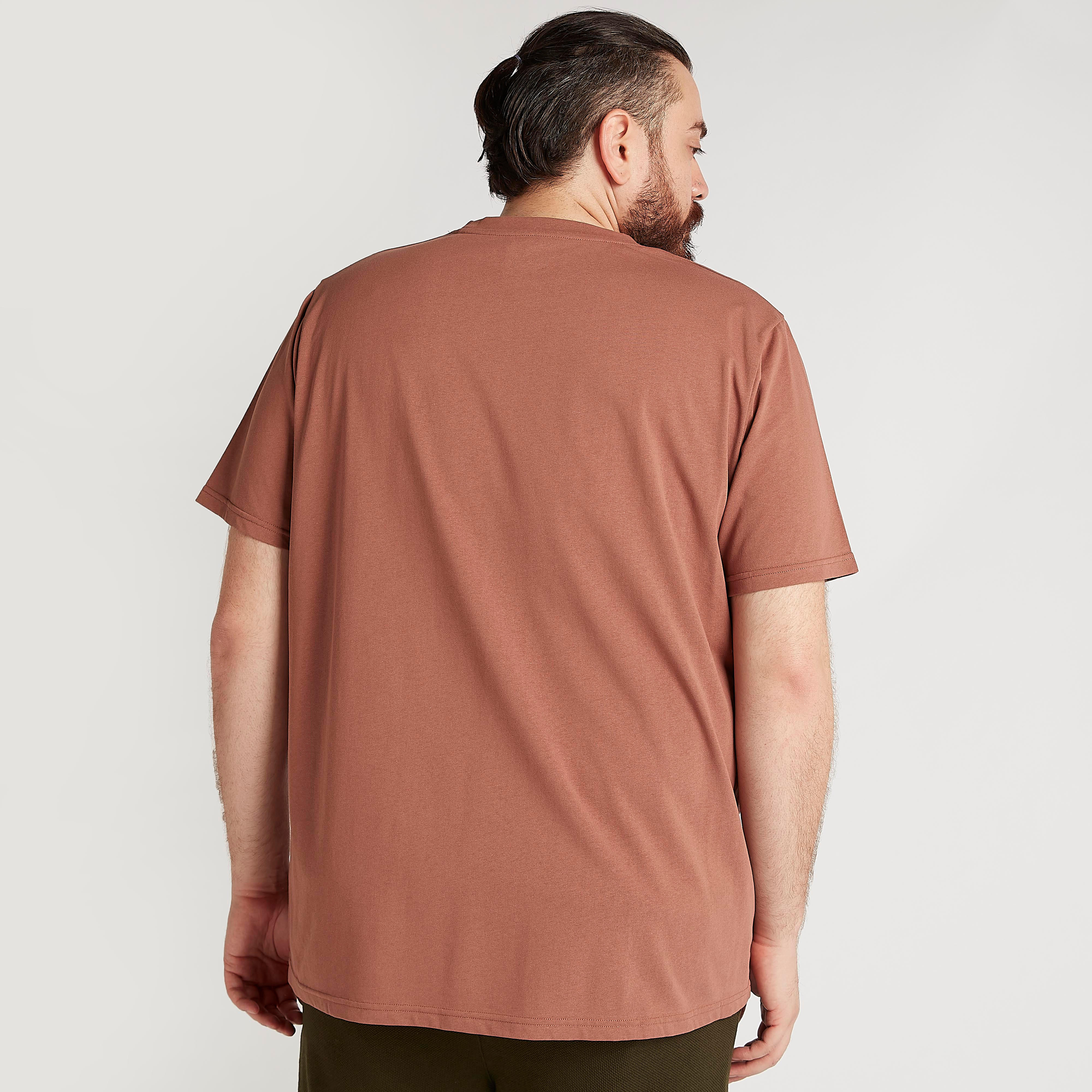 تيشيرت سادة بياقة ضيّقة وأكمام قصيرة-men-clothing-tshirtsandpolos-tshirts-image-1