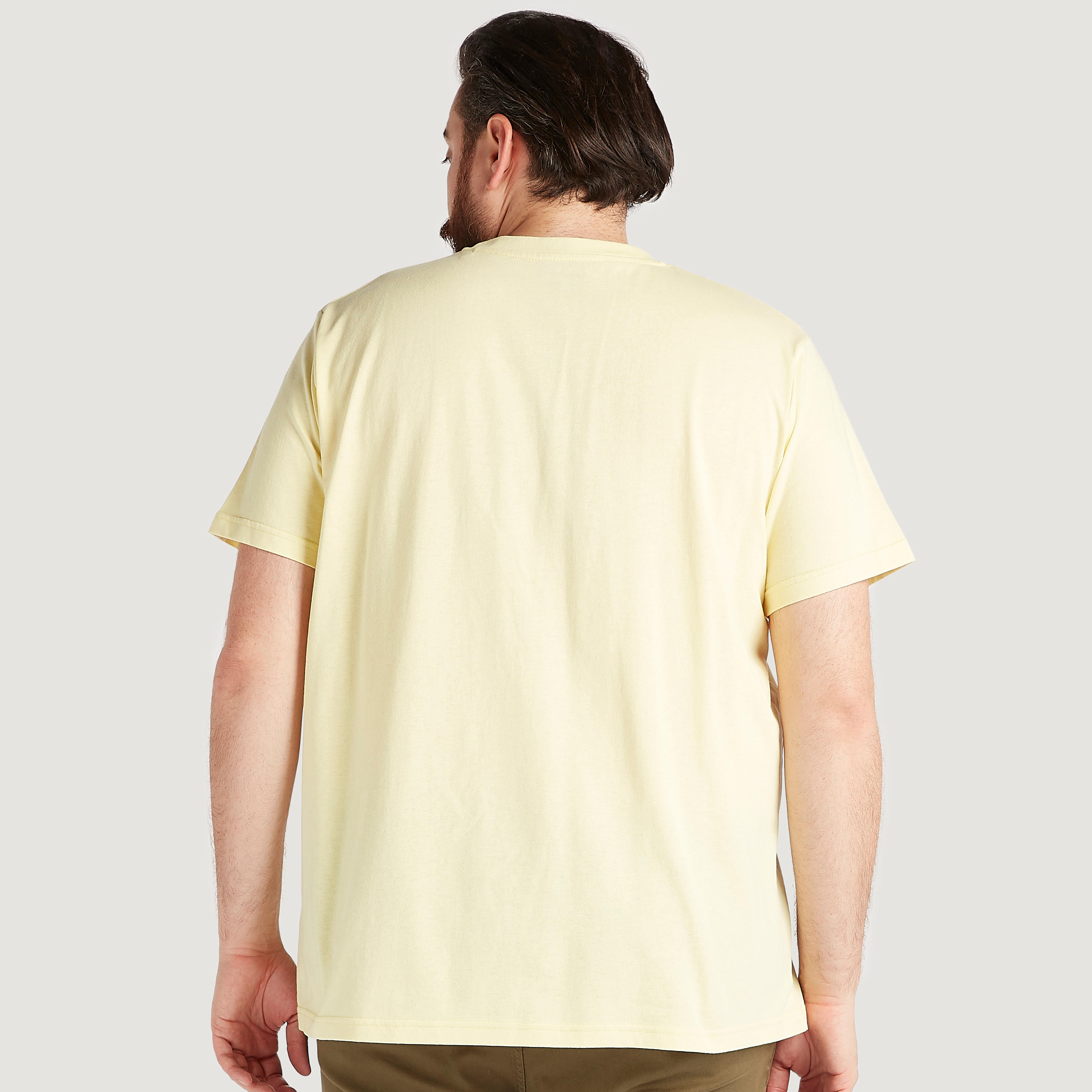 تيشيرت بياقة ضيقة وأكمام قصيرة وطبعات-men-clothing-tshirtsandpolos-tshirts-image-2