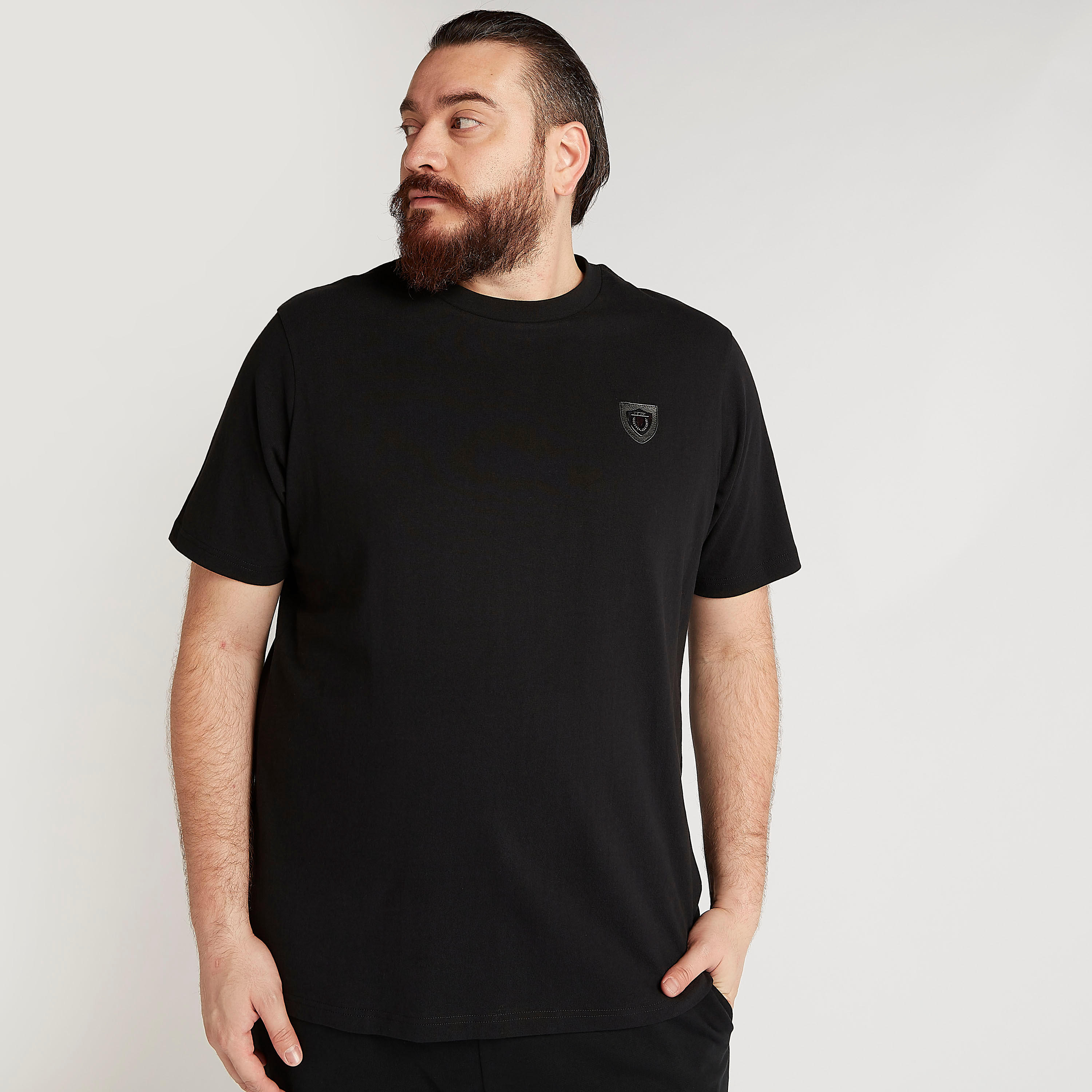 Solid T-shirt with Badge Applique and Crew Neck-men-clothing-tshirtsandpolos-tshirts-image-1