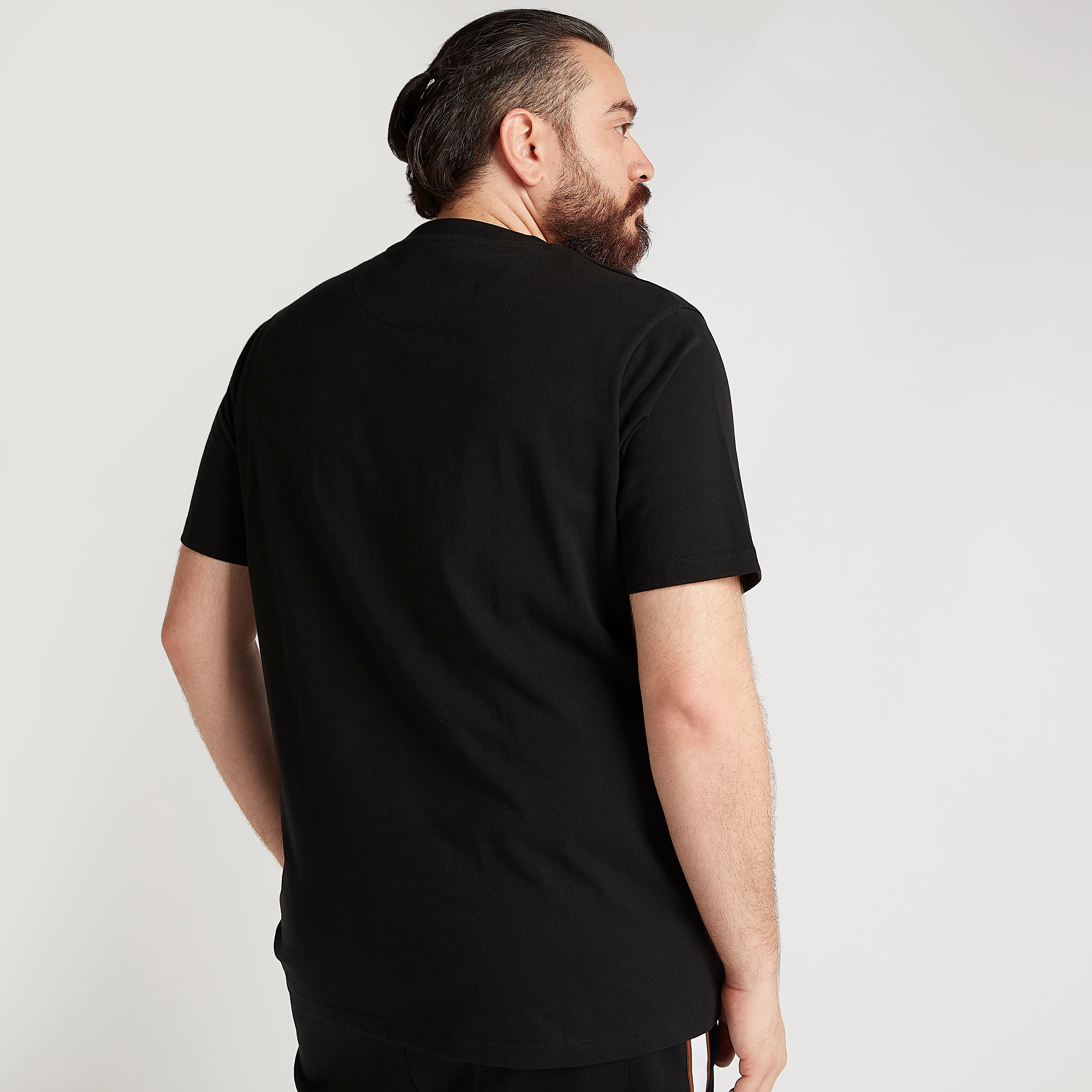 Solid T-shirt with Badge Applique and Crew Neck-men-clothing-tshirtsandpolos-tshirts-image-4