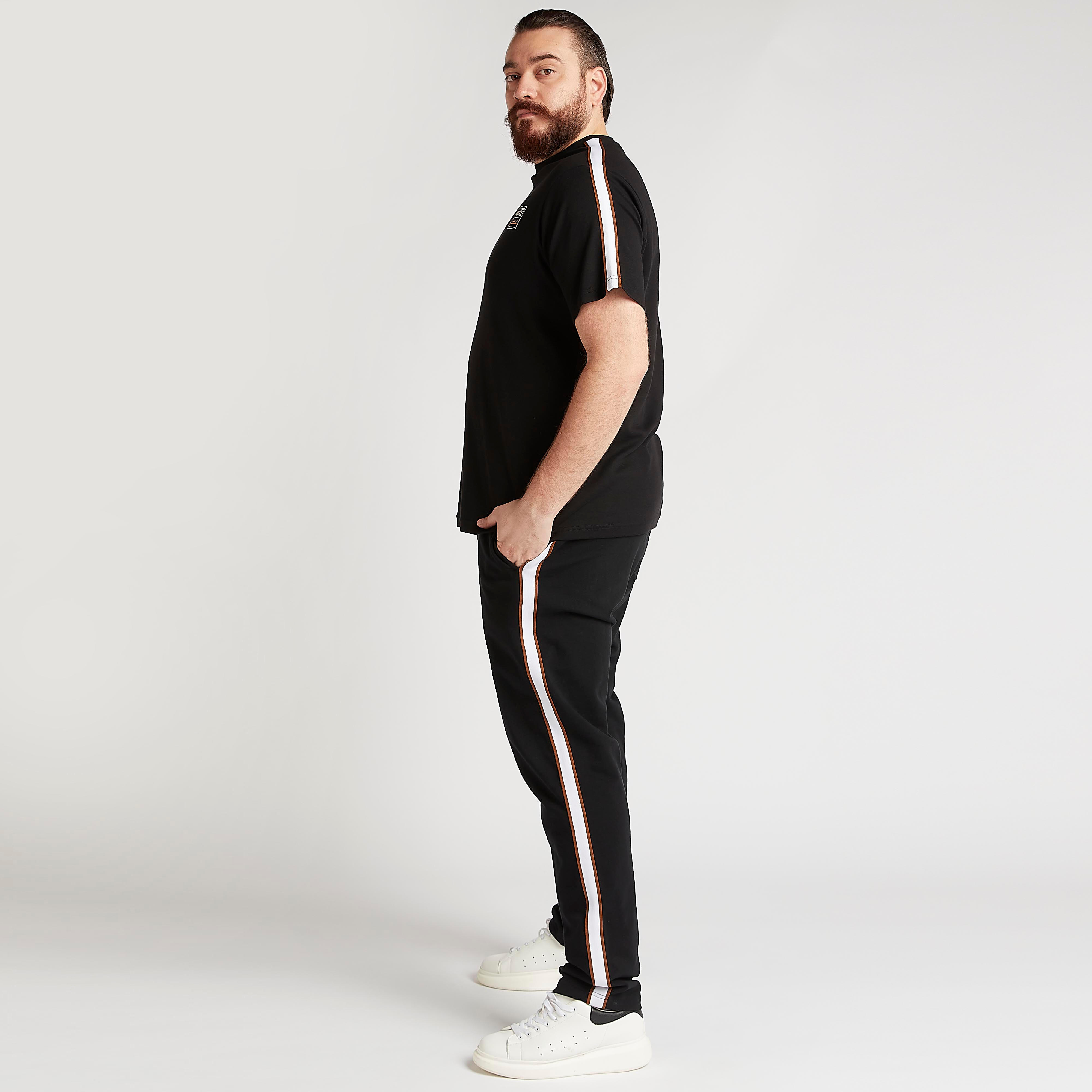 بنطلون سادة بخصر مطّاطي وتفاصيل شريطة-men-clothing-bottoms-joggers-image-2