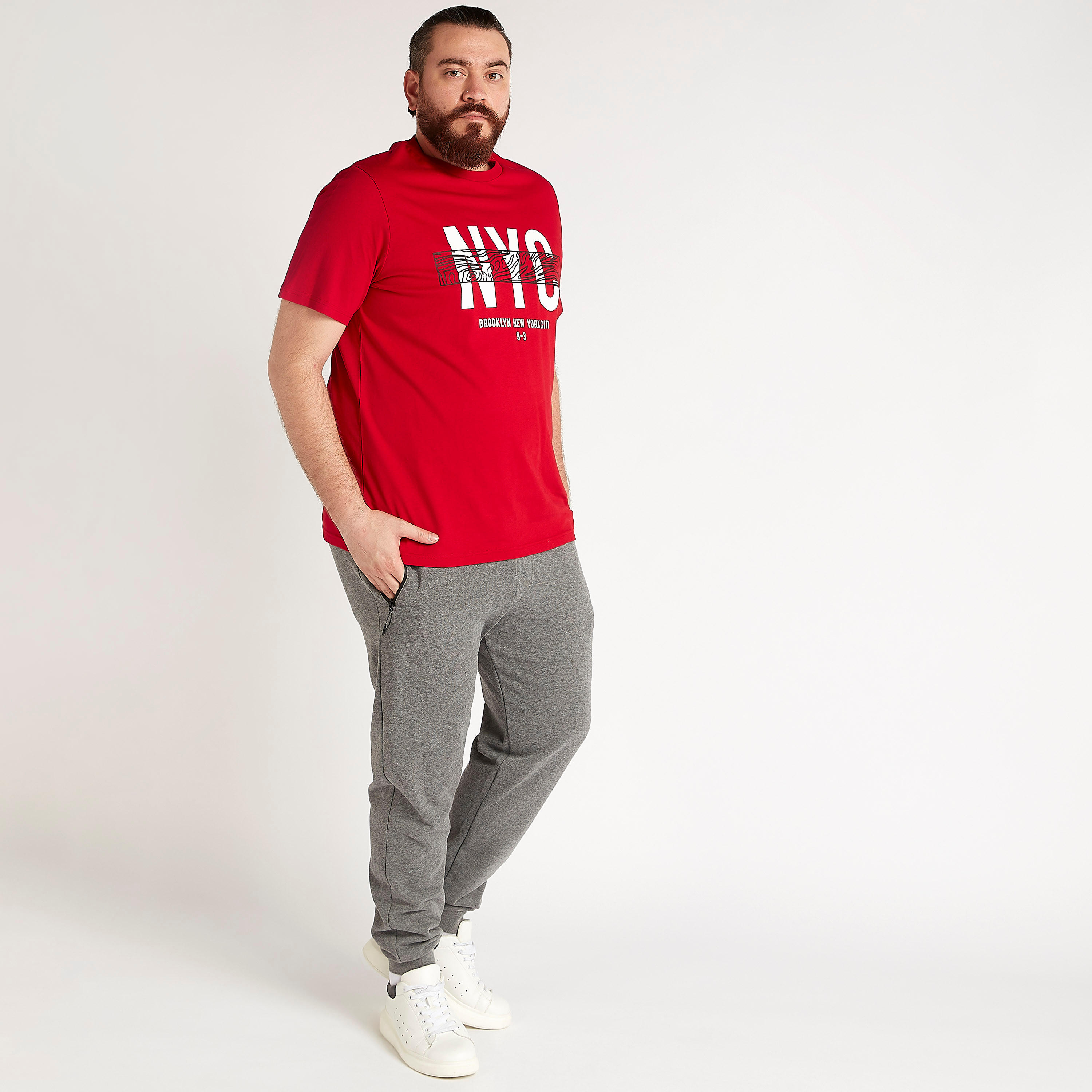 بنطلون رياضي سادة بجيوب بسحاب-men-clothing-bottoms-joggers-image-3