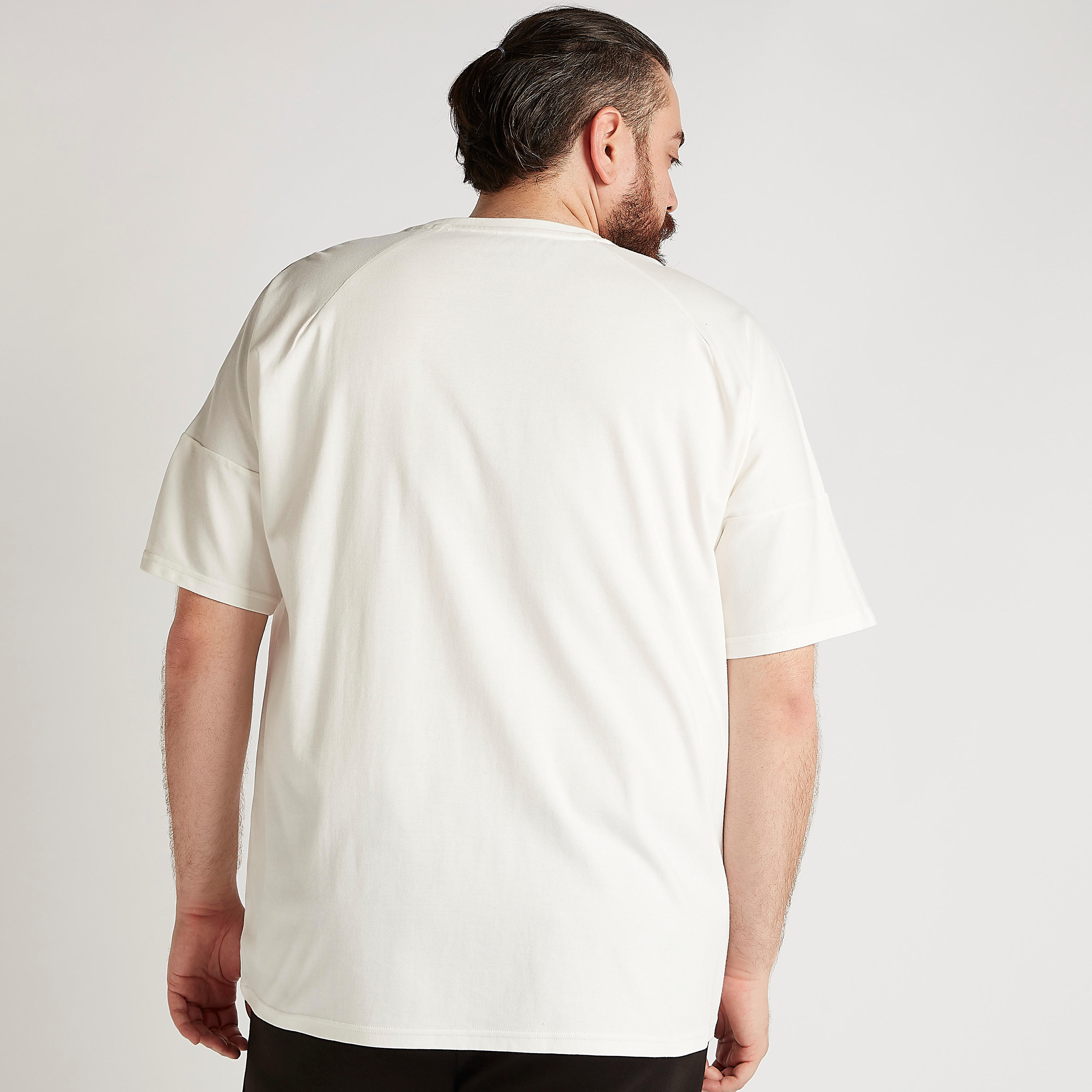 تيشيرت بياقة ضيّقة وأكمام قصيرة وطبعات-men-clothing-tshirtsandpolos-tshirts-image-4