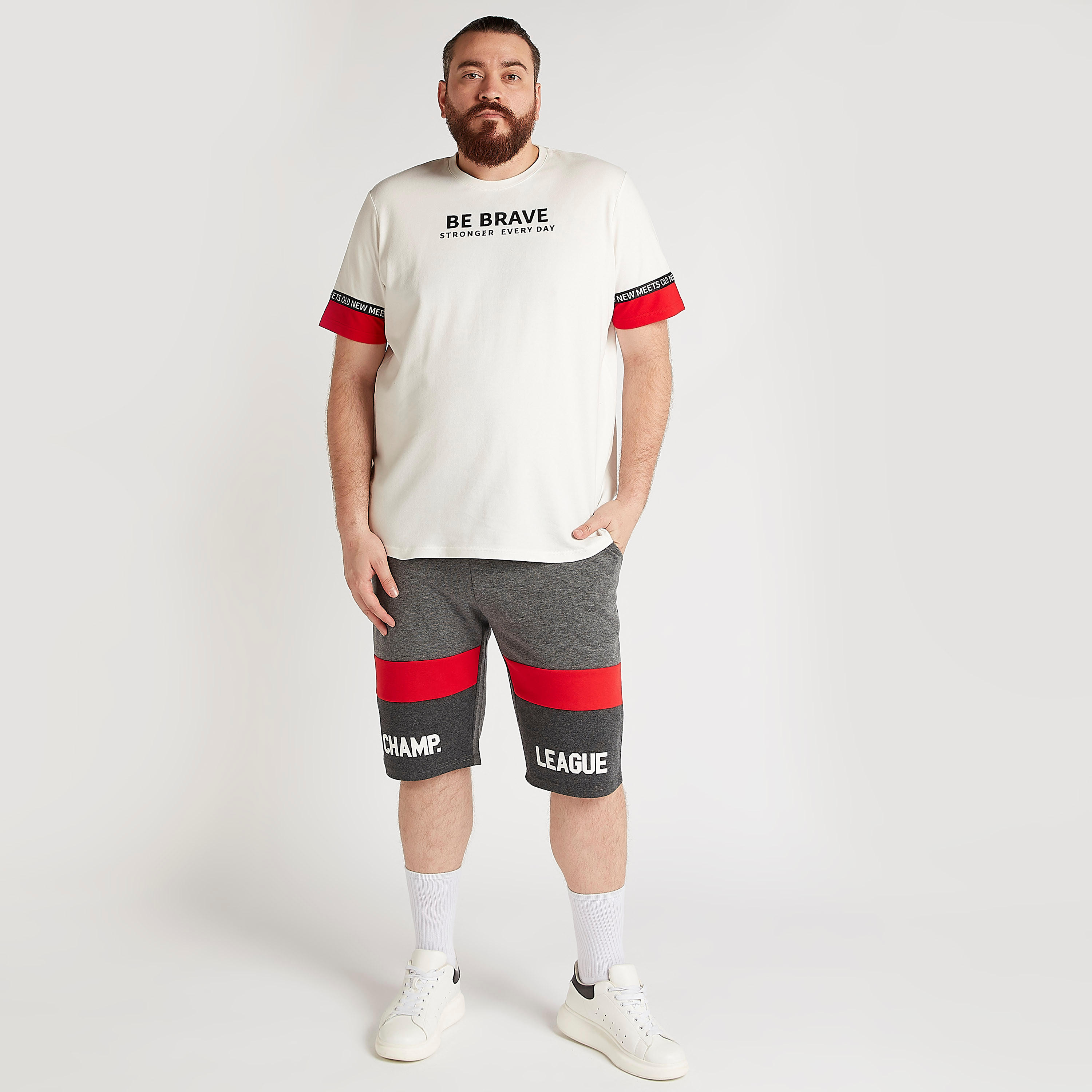شورت برباط إغلاق وخصر متوسّط الارتفاع وطبعات-men-clothing-bottoms-shorts-image-3