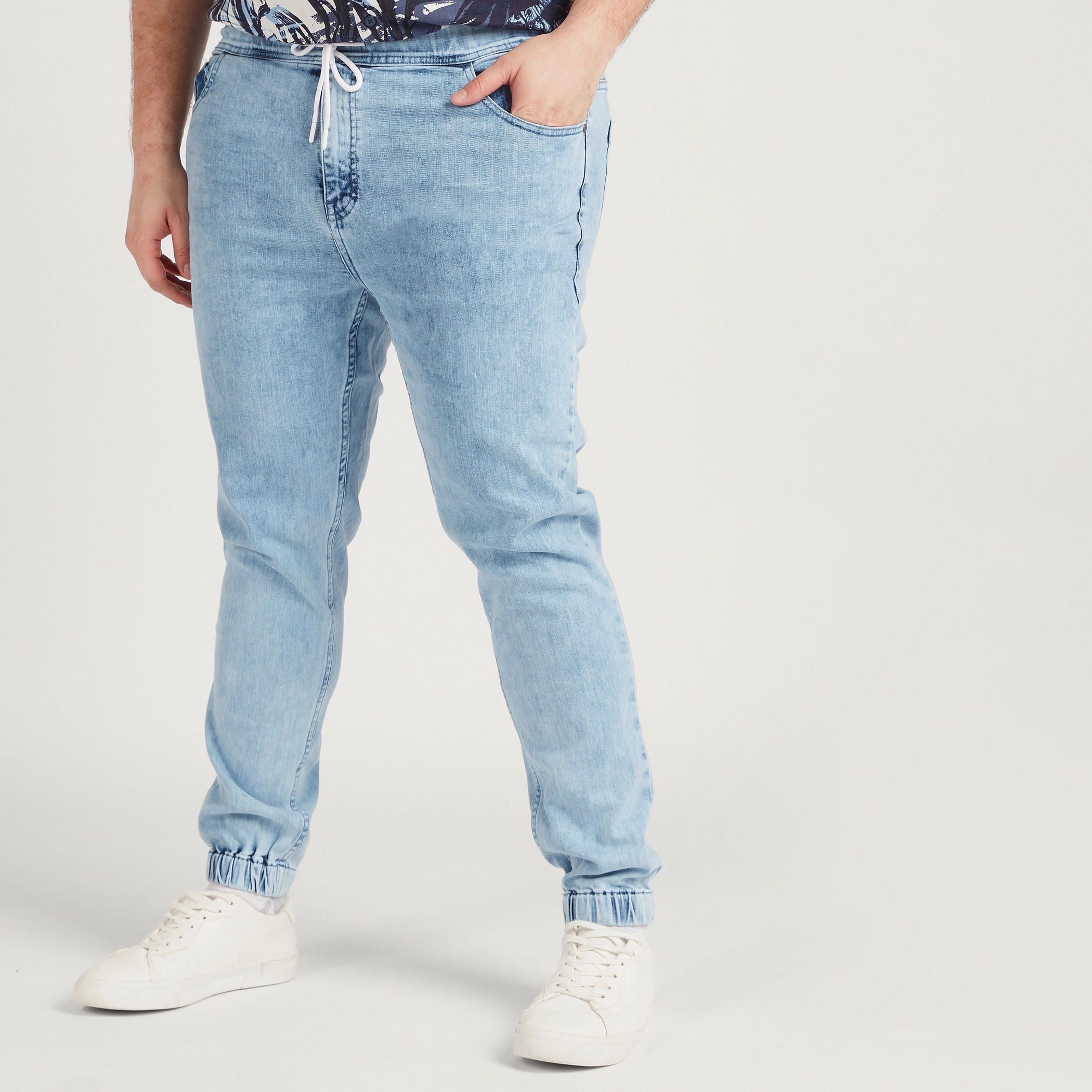 Solid Mid-Rise Denim Joggers with Drawstring Closure-men-clothing-bottoms-jeans-image-5