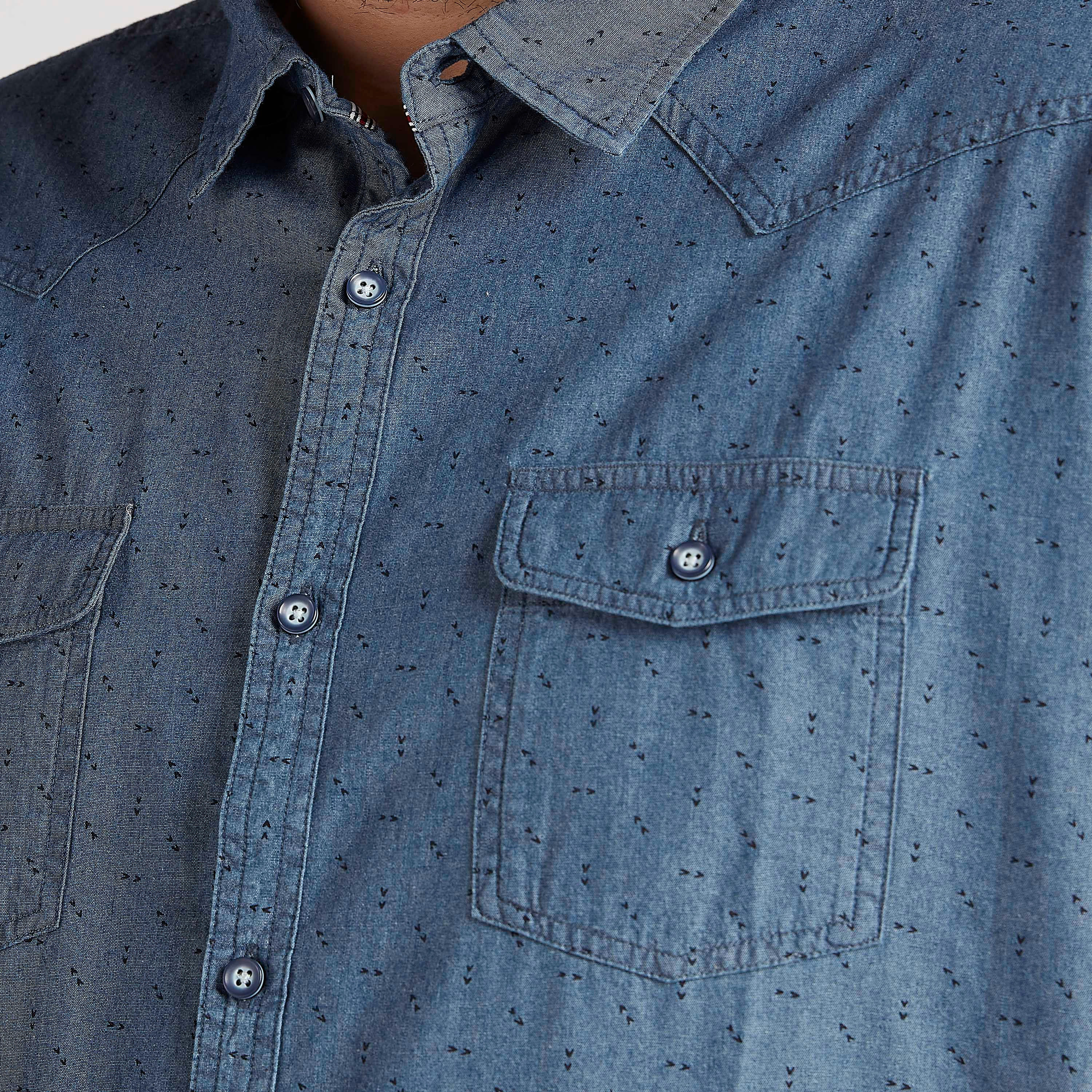 Textured Shirt with Short Sleeves and Chest Pockets-men-clothing-shirts-image-3