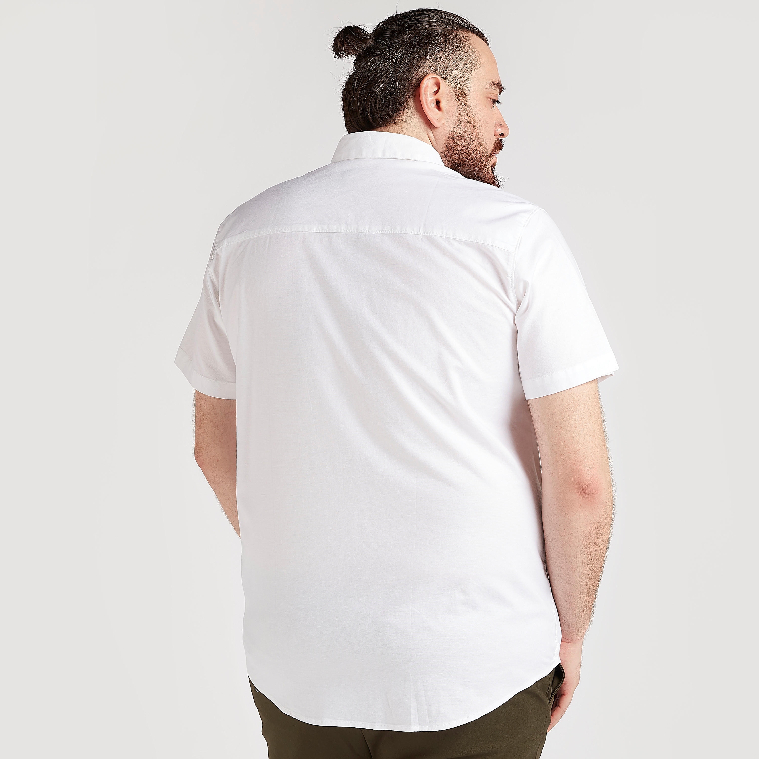 قميص بارز الملمس بأكمام قصيرة وزر إغلاق-men-clothing-shirts-image-8