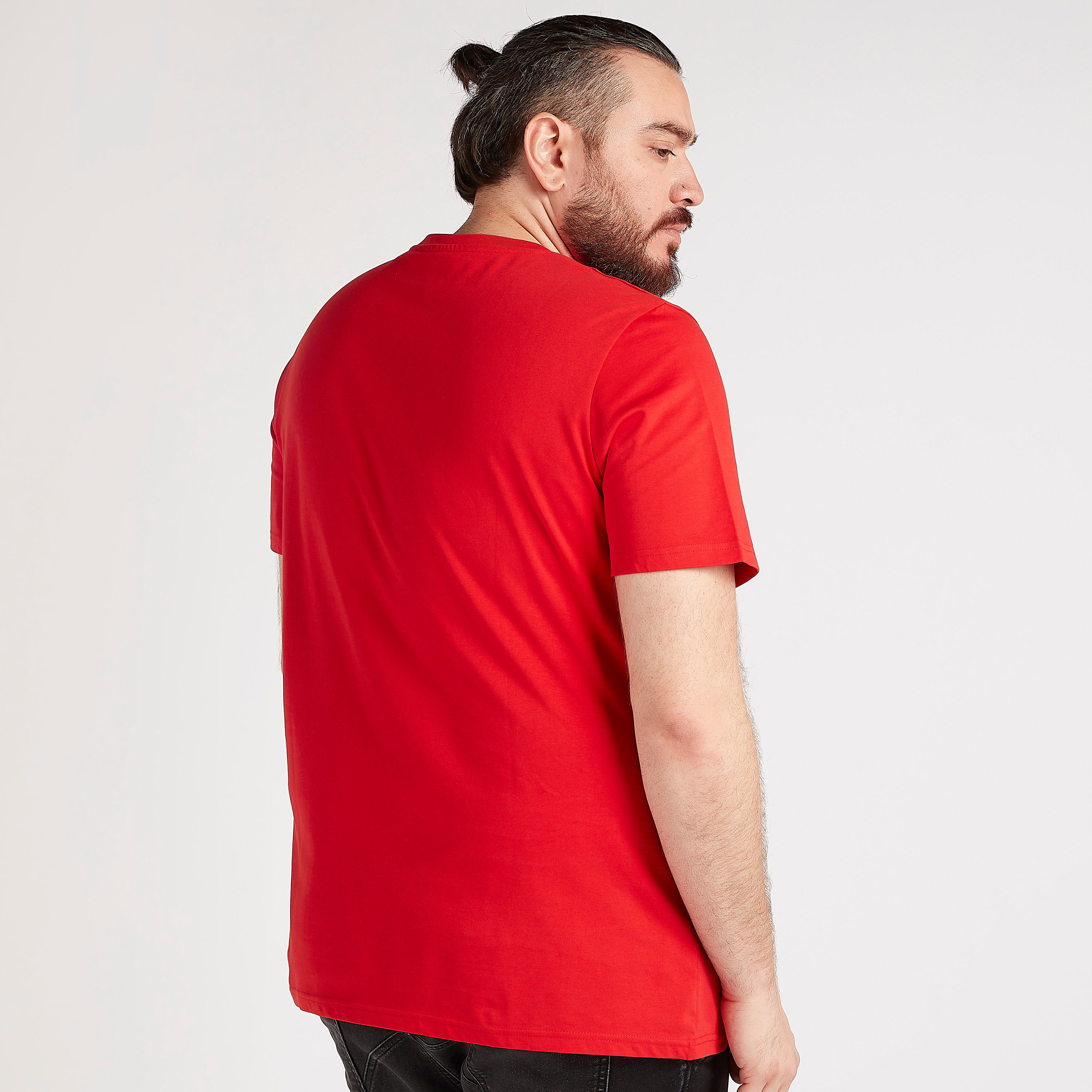 تيشيرت مخطط بياقة ضيّقة وأكمام قصيرة وطبعات-men-clothing-tshirtsandpolos-tshirts-image-4
