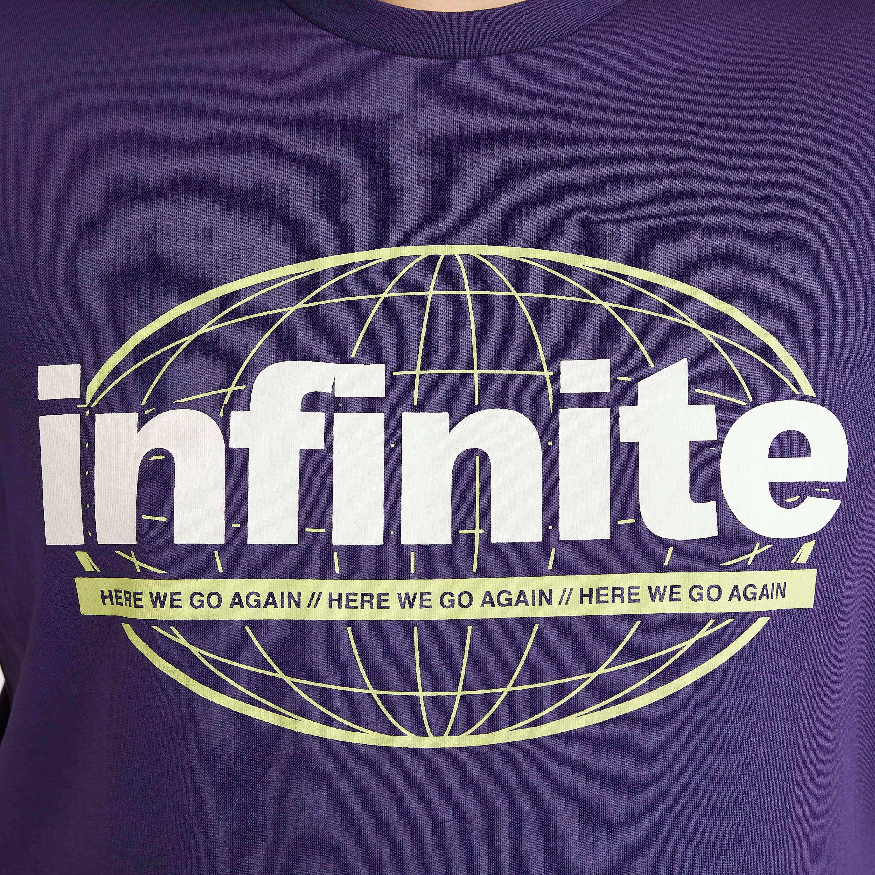 تيشيرت بياقة ضيّقة وأكمام قصيرة وطبعات-men-clothing-tshirtsandpolos-tshirts-image-3