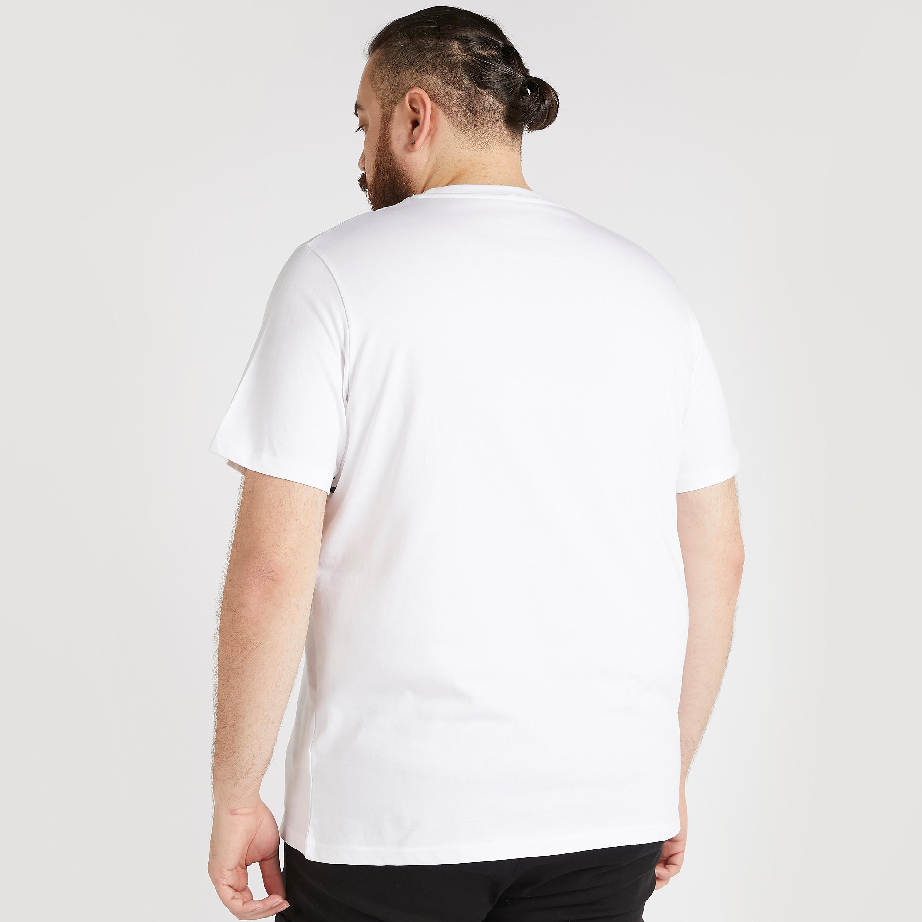 تيشيرت بياقة ضيّقة وأكمام قصيرة وطبعات-men-clothing-tshirtsandpolos-tshirts-image-4