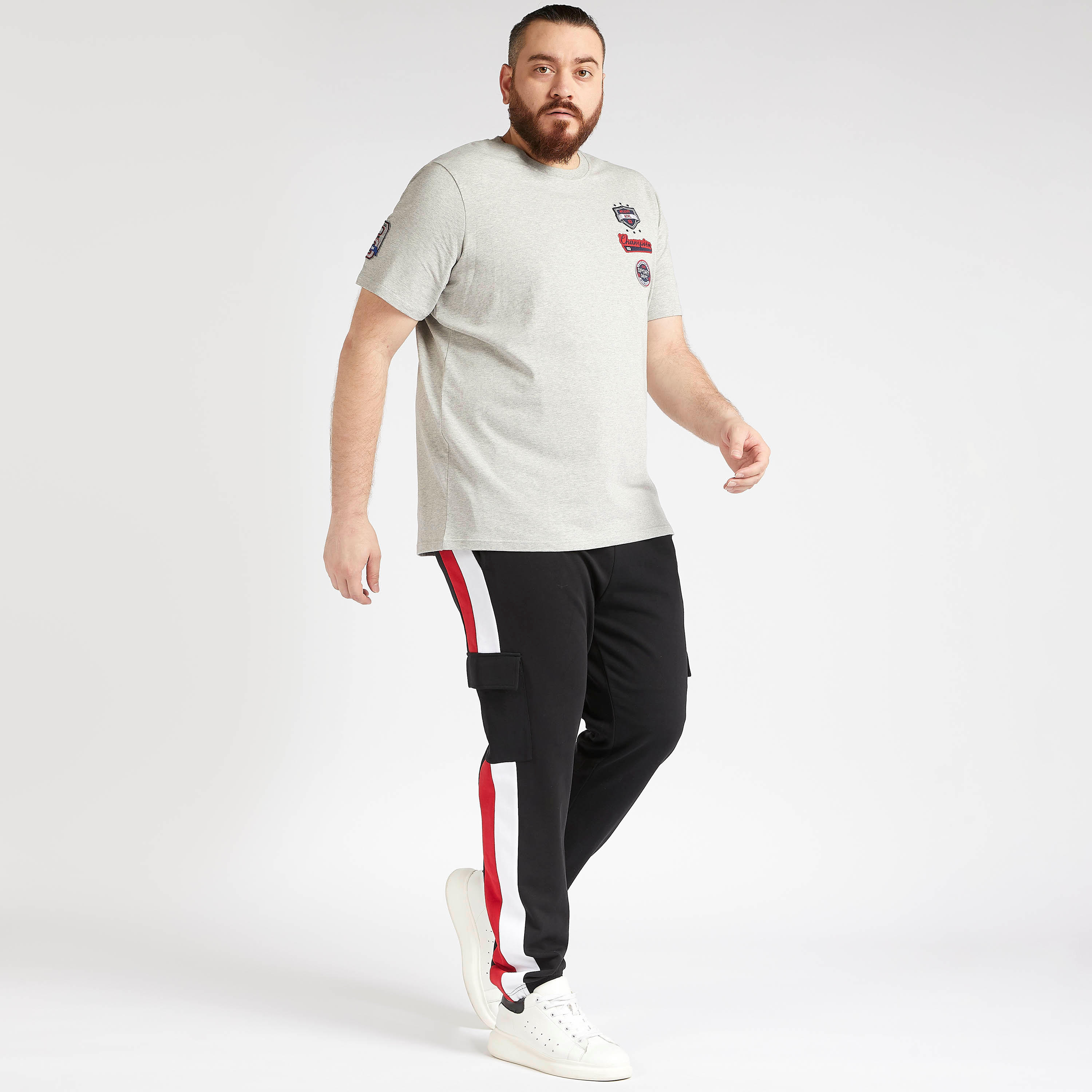 بنطلون رياضي سادة بخصر متوسّط الارتفاع وتفاصيل تقليم-men-clothing-bottoms-joggers-image-5