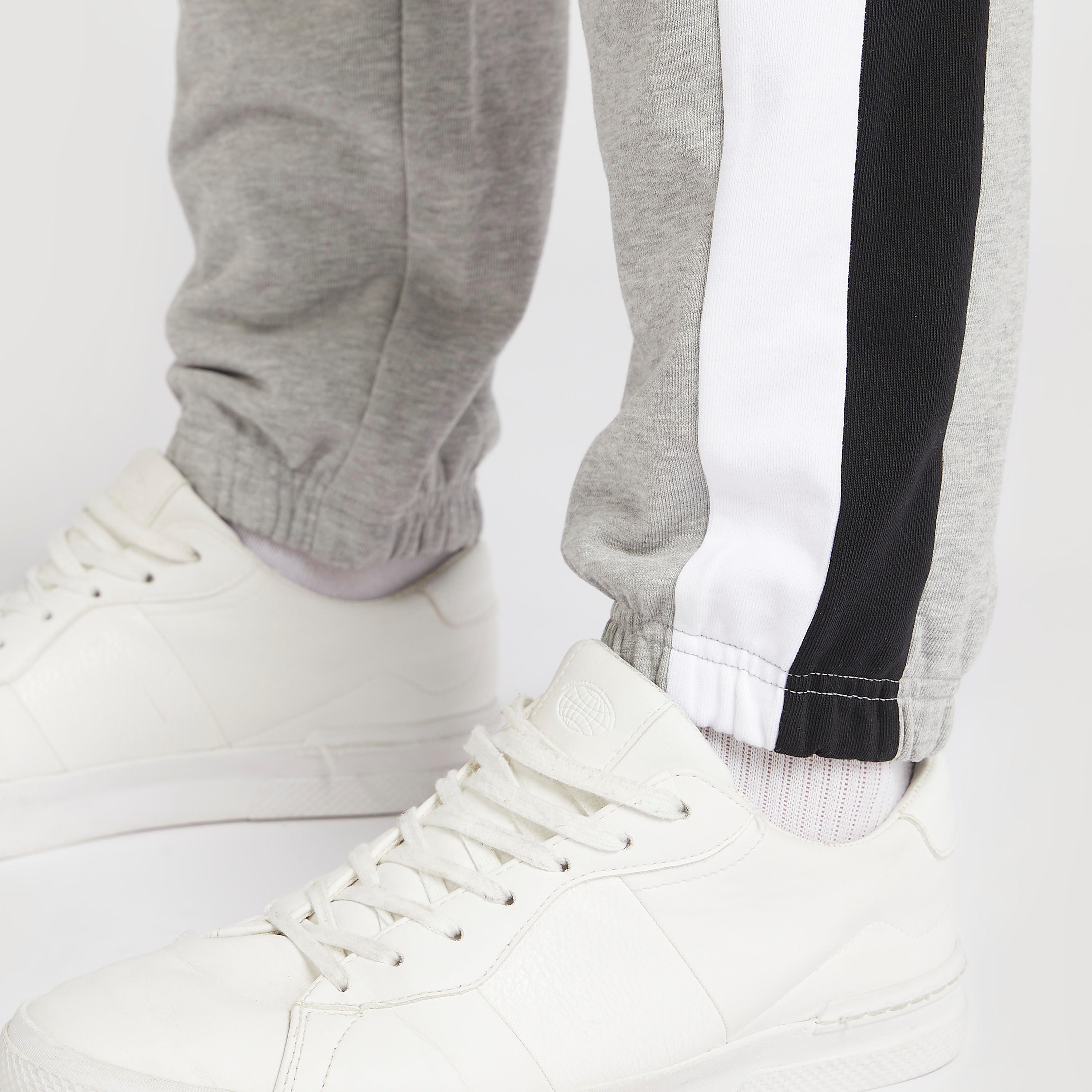 Solid Joggers with Cargo Pockets and Drawstring Closure-men-clothing-bottoms-joggers-image-6