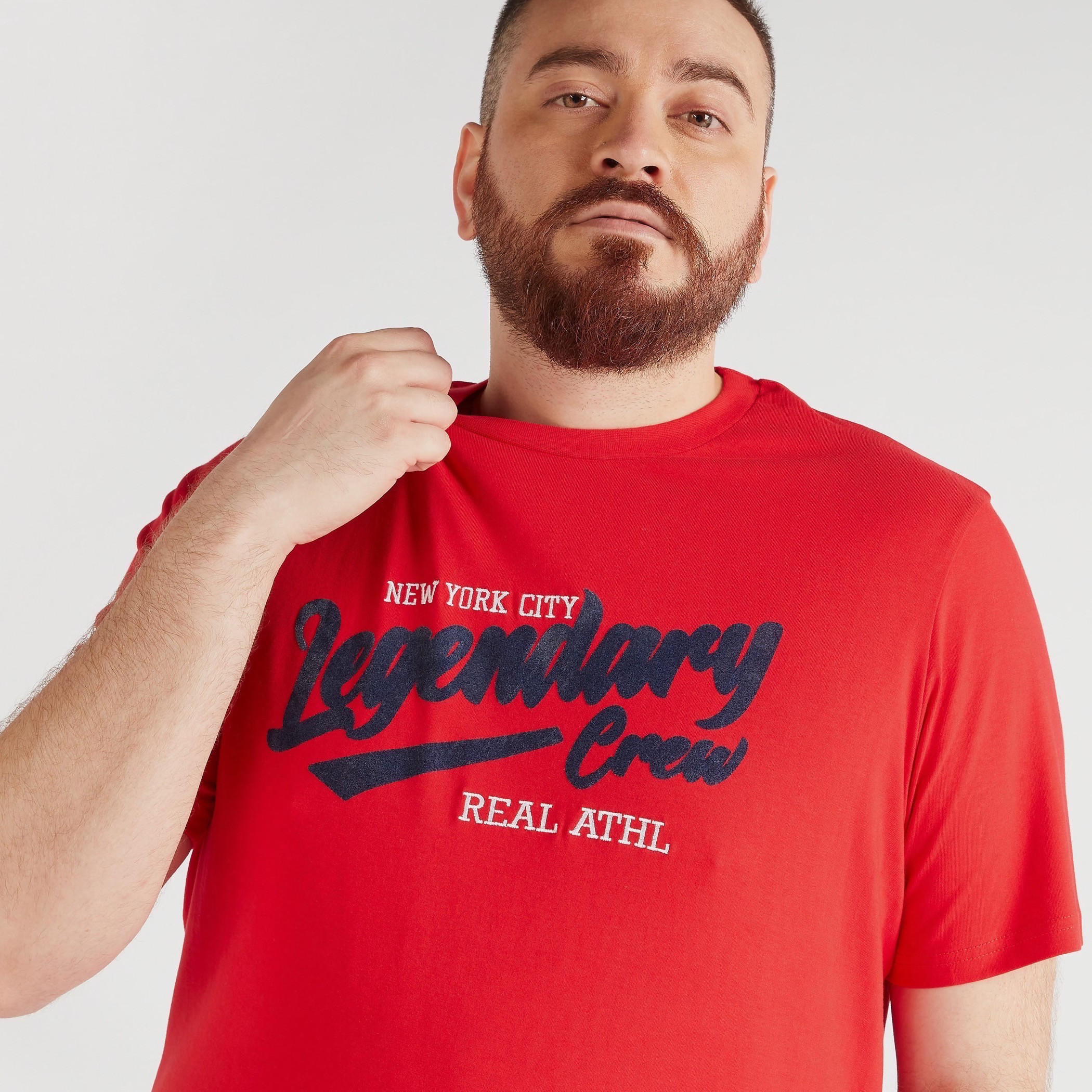 تيشيرت بياقة ضيّقة وأكمام قصيرة وطبعات-men-clothing-tshirtsandpolos-tshirts-image-5